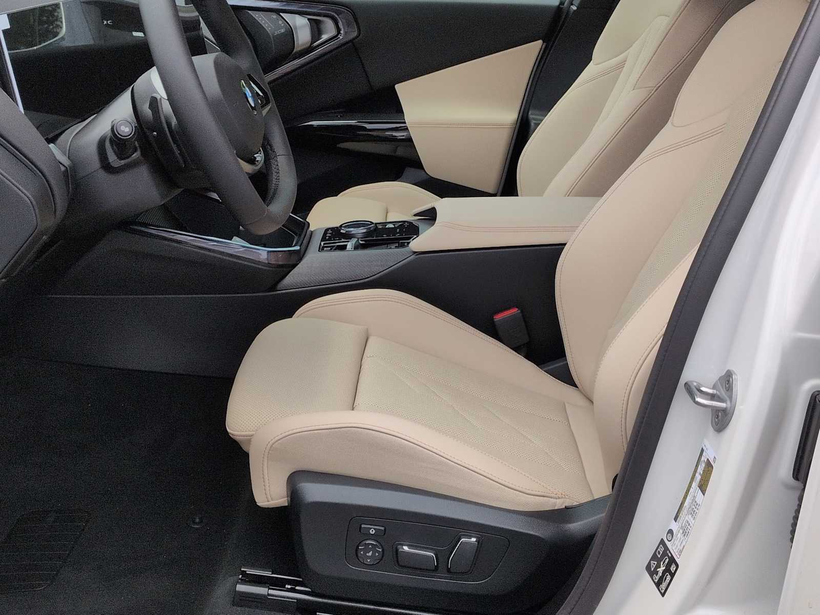 Thumbnail: 2026 BMW X3 - 17