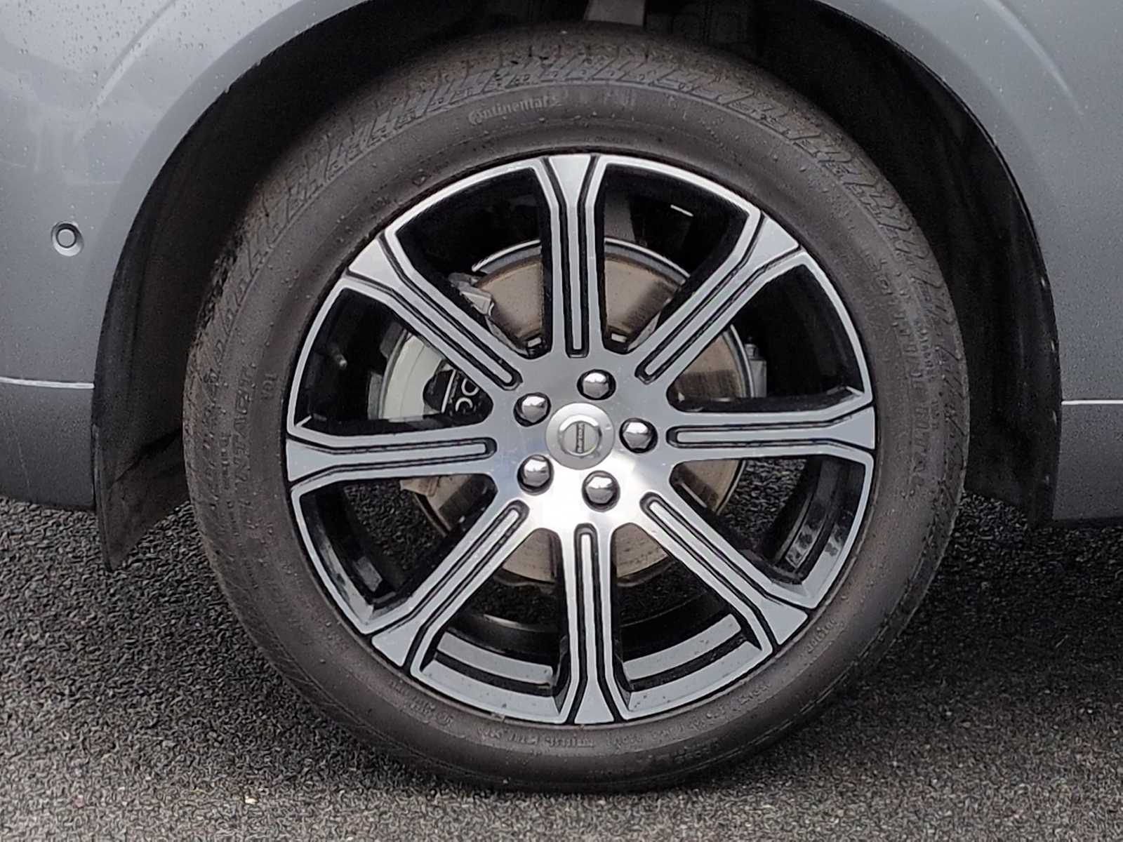 Thumbnail: 2021 Volvo XC60 - 14