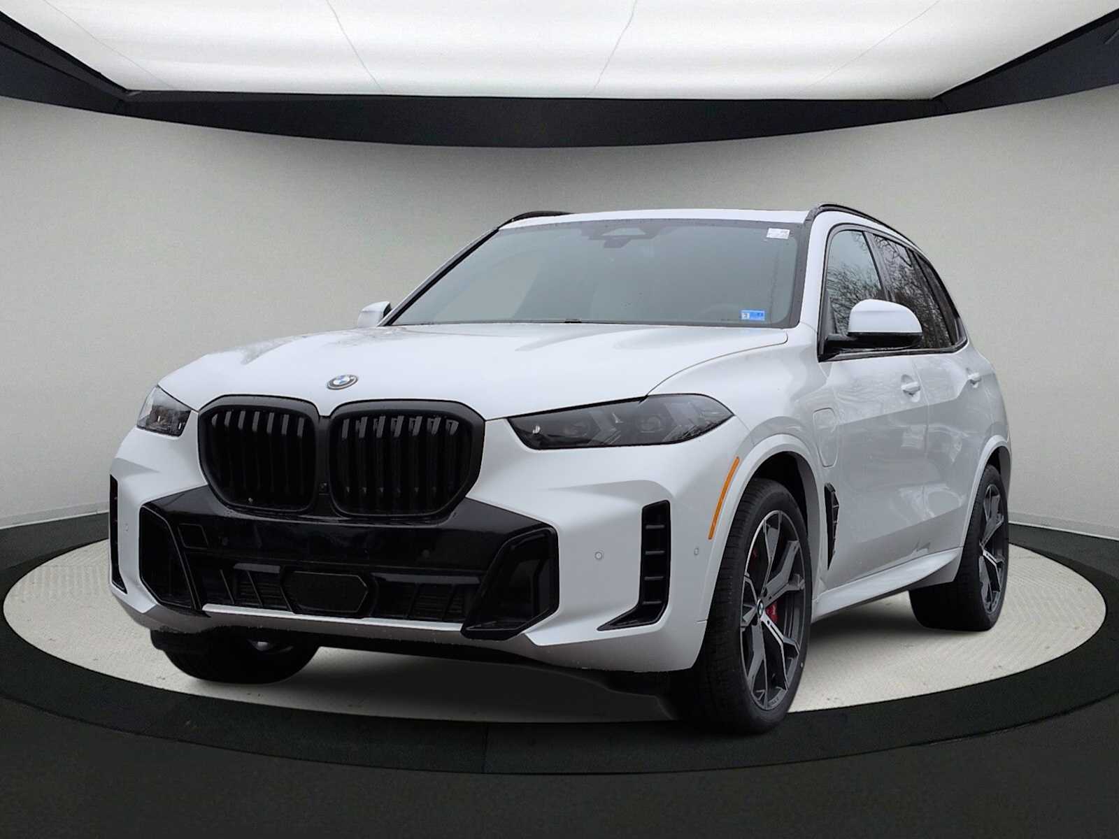 Thumbnail: 2026 BMW X5 - 4