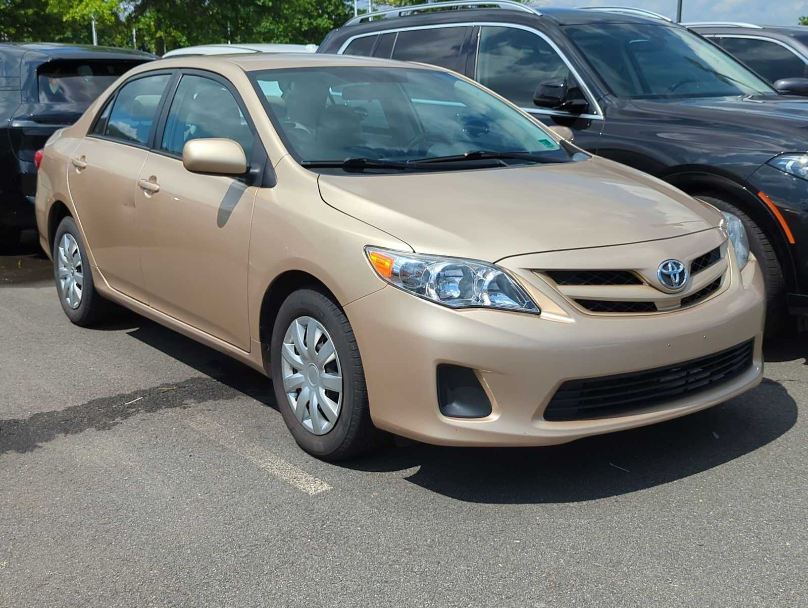 Thumbnail: 2011 Toyota Corolla - 11