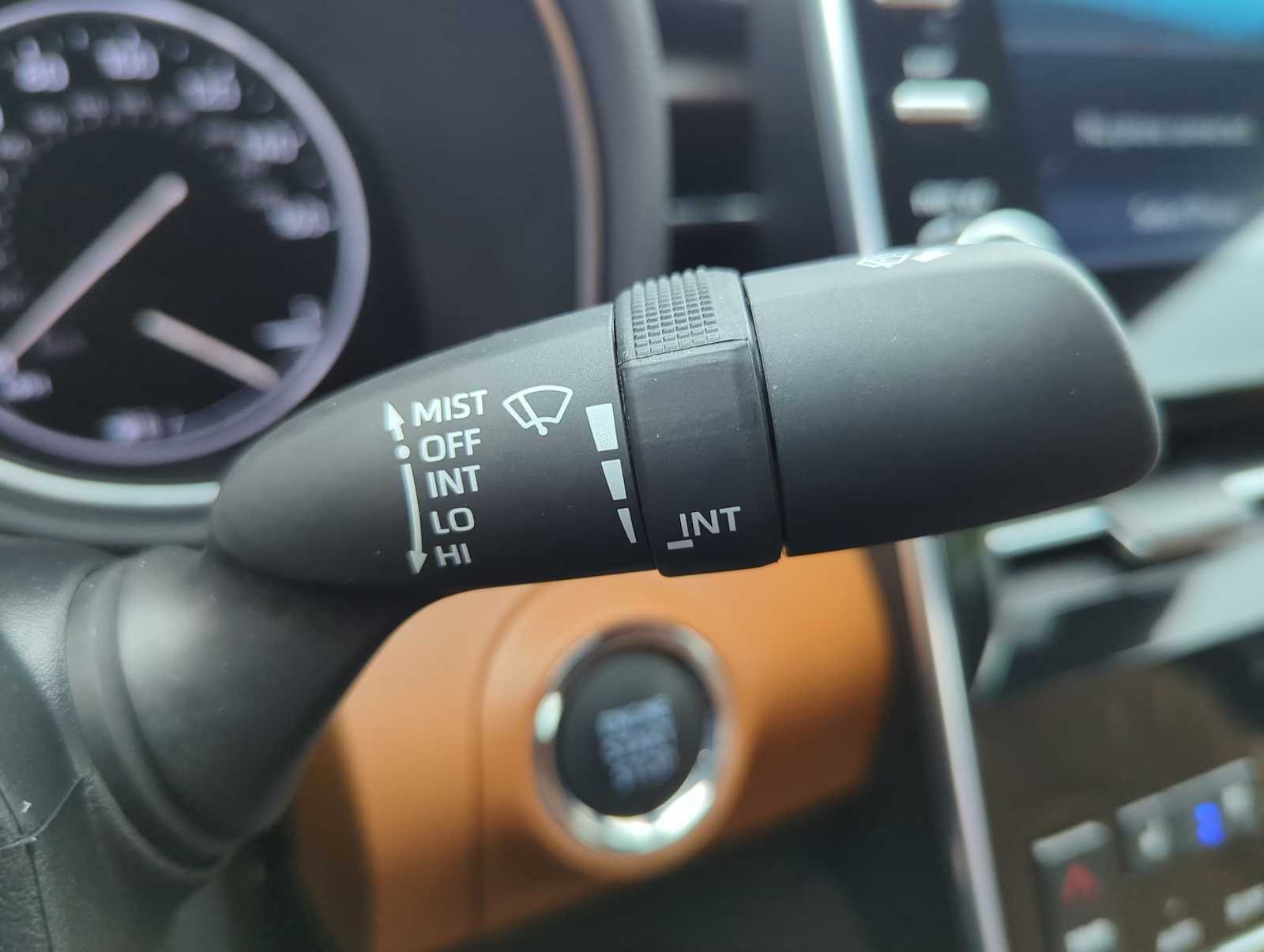 Thumbnail: 2022 Toyota Avalon - 26