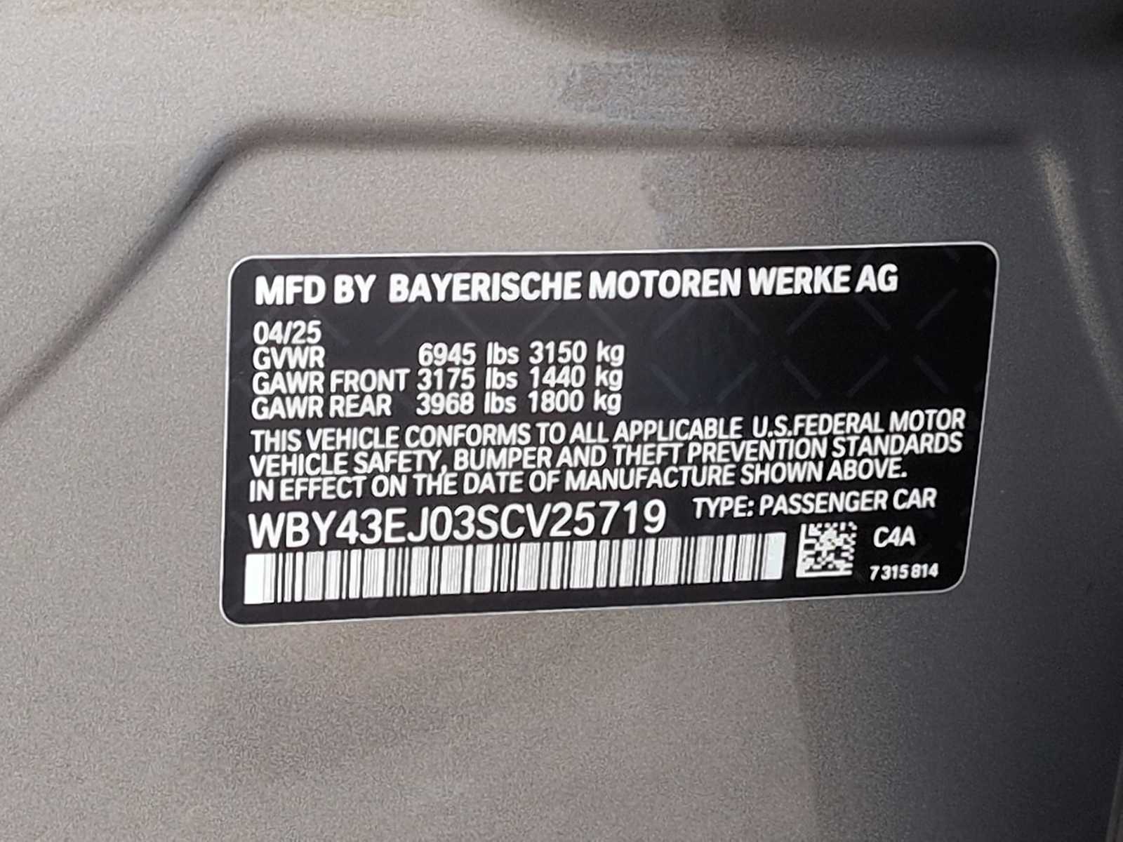 Thumbnail: 2025 BMW i7 - 39