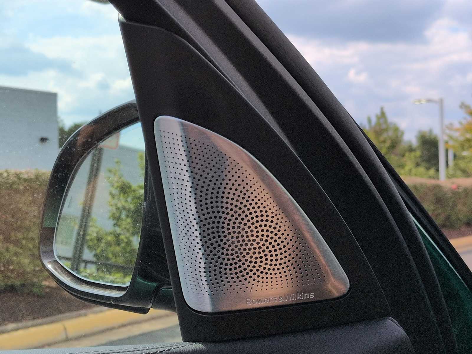 Thumbnail: 2026 BMW X5 - 33