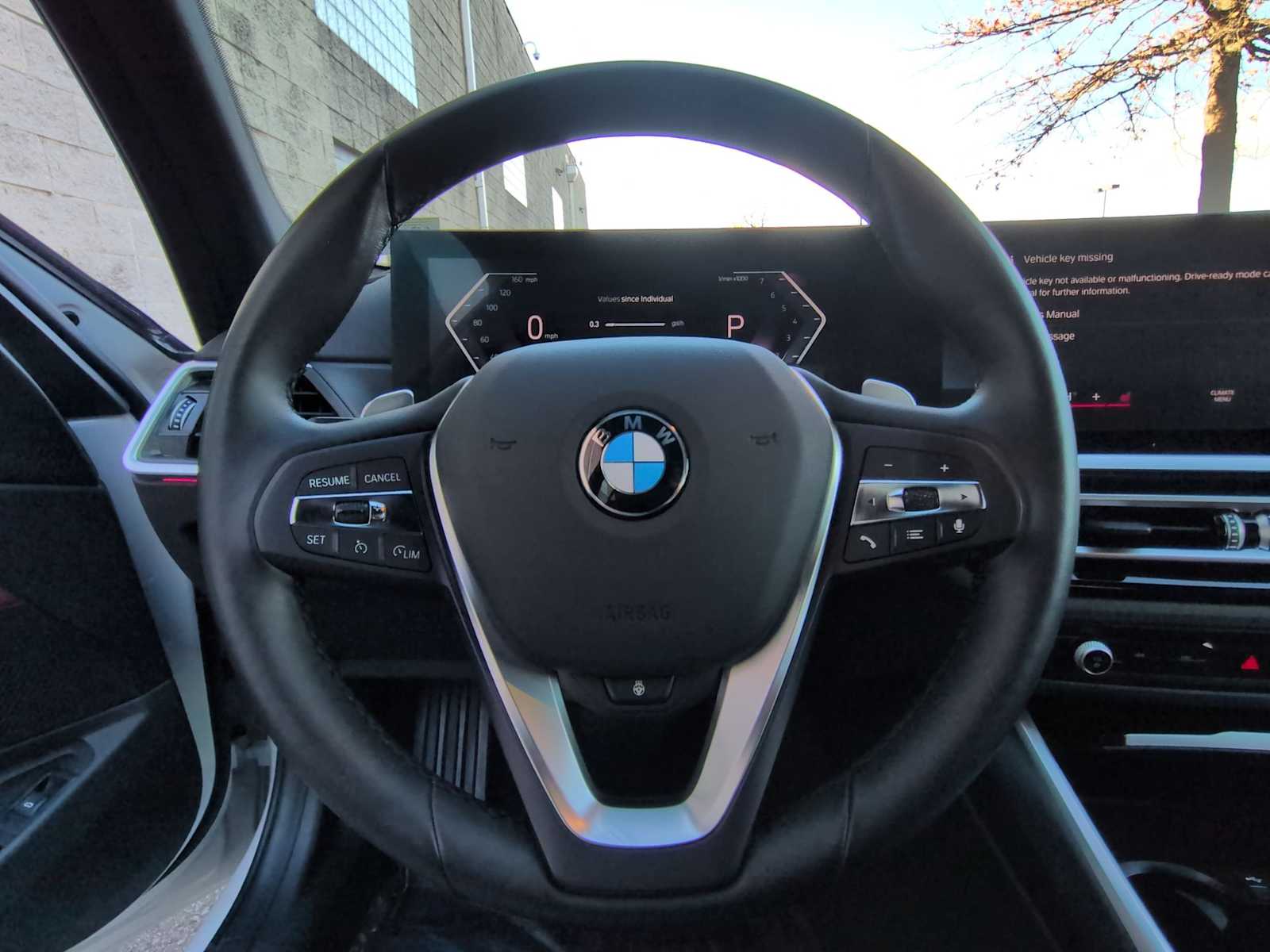 Thumbnail: 2023 BMW 3 Series - 25