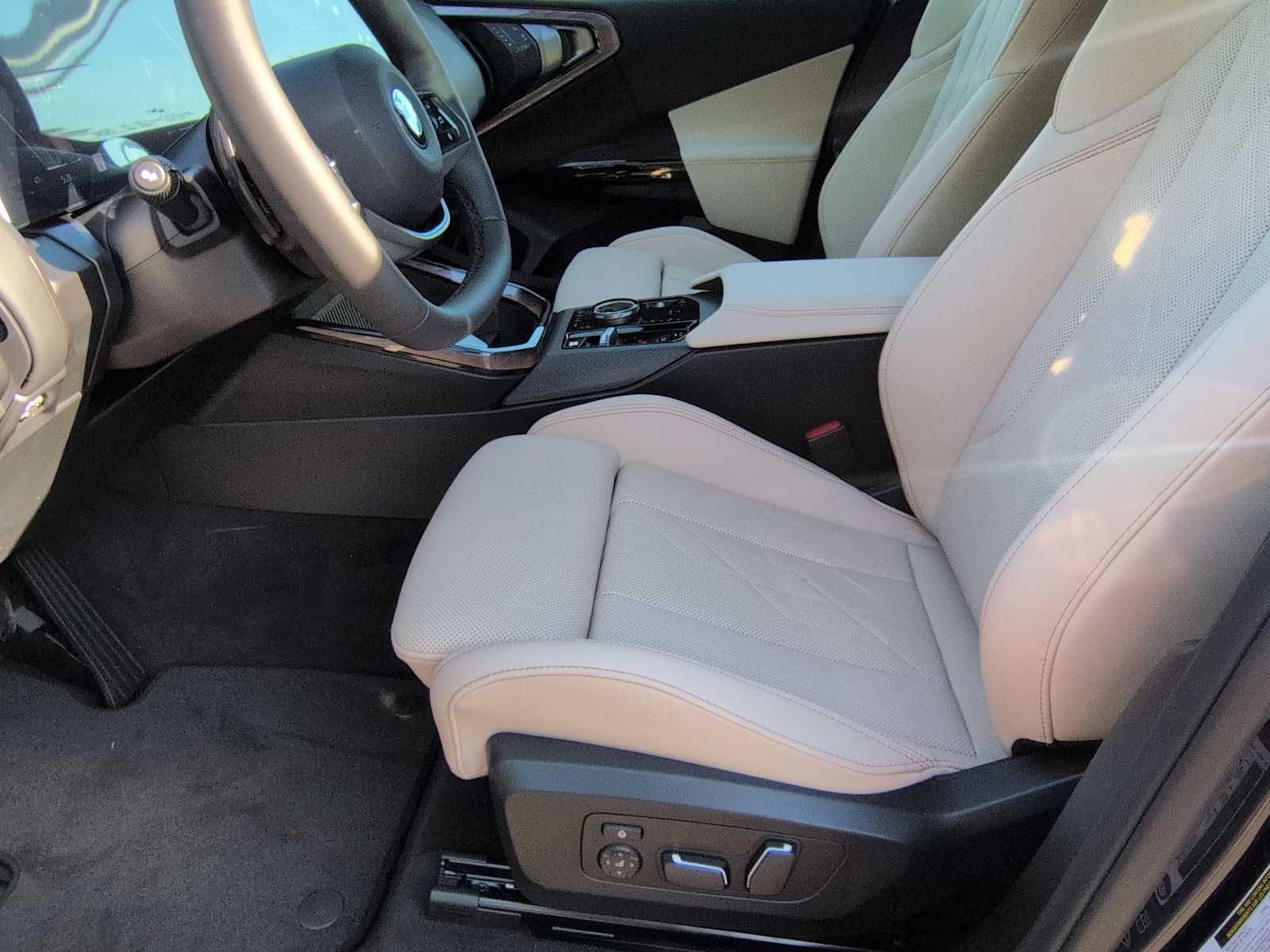 Thumbnail: 2026 BMW X3 - 17