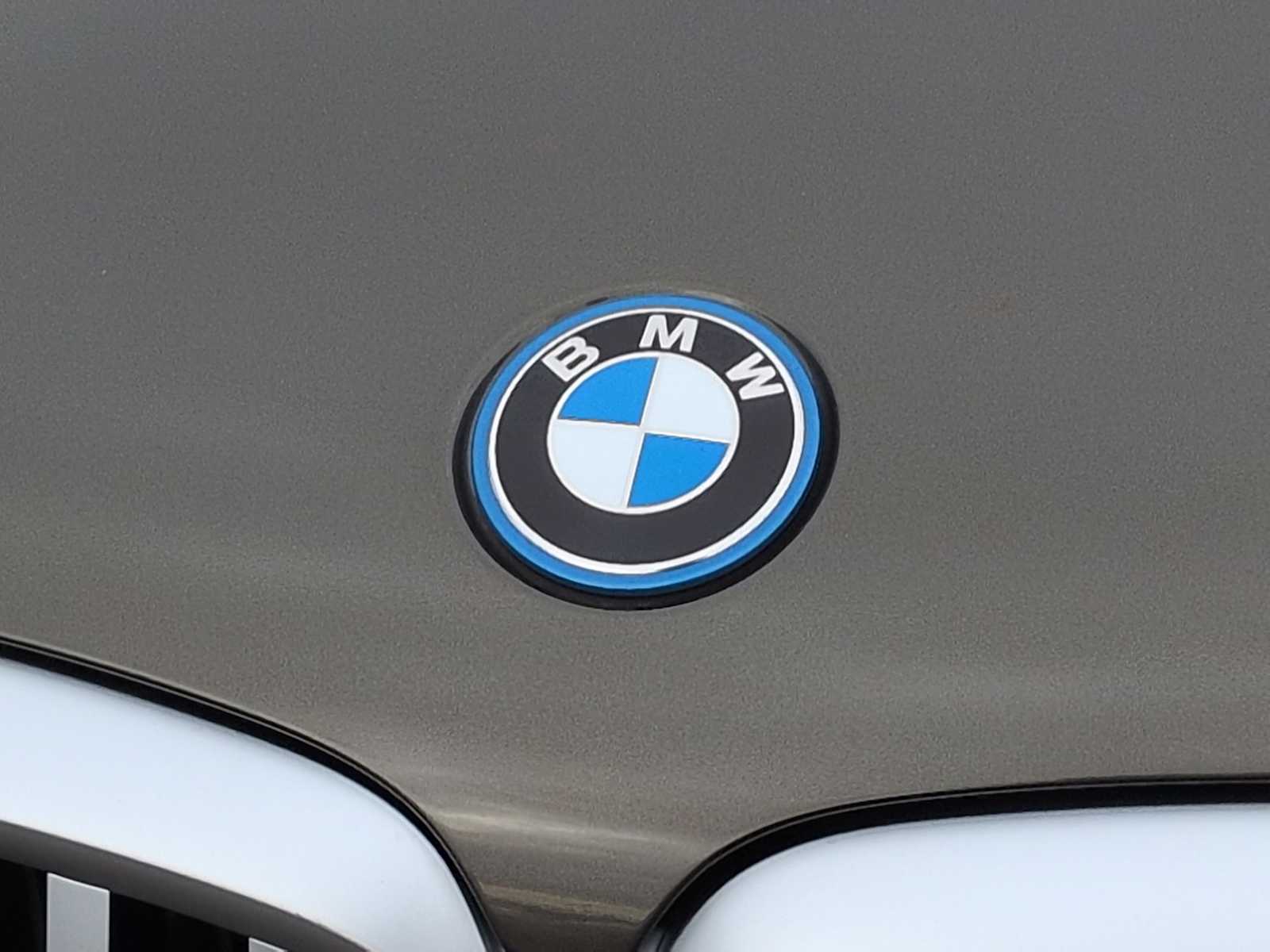 Thumbnail: 2026 BMW X5 - 11