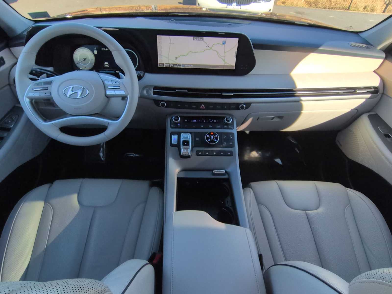 Thumbnail: 2023 Hyundai Palisade - 16