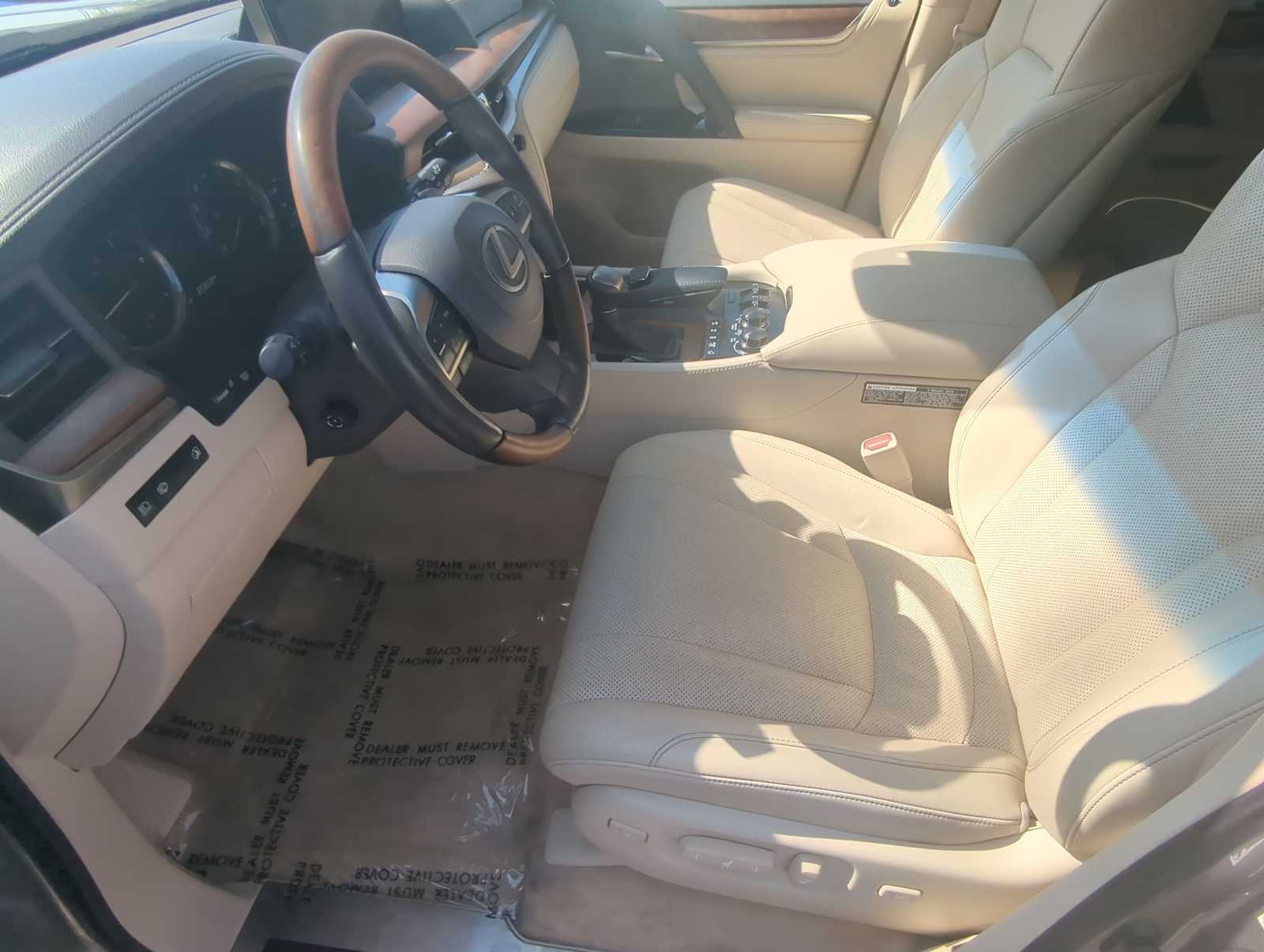 Thumbnail: 2021 Lexus LX - 10
