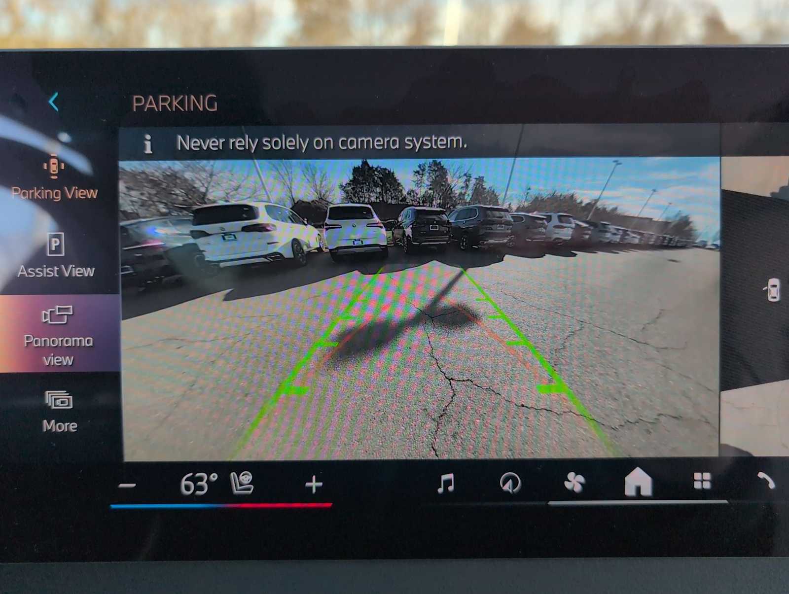 Thumbnail: 2026 BMW iX - 30