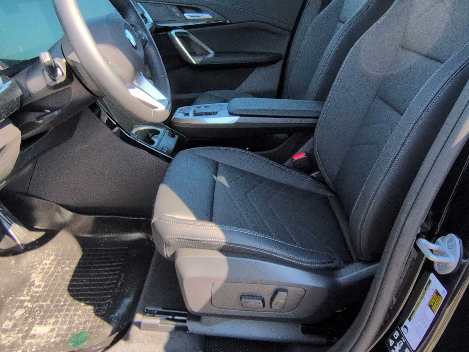 Thumbnail: 2026 BMW X1 - 17