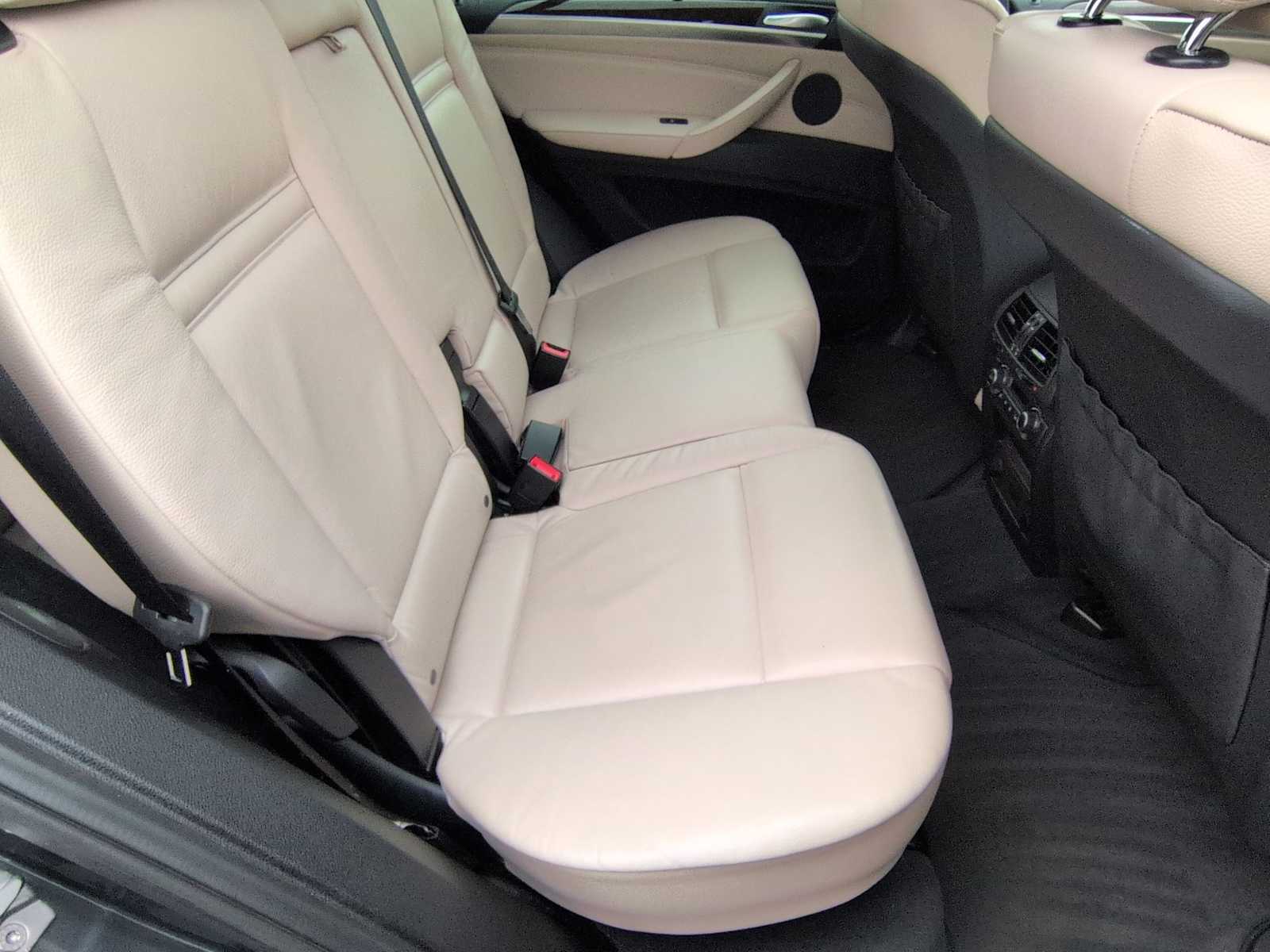 Thumbnail: 2013 BMW X5 - 22