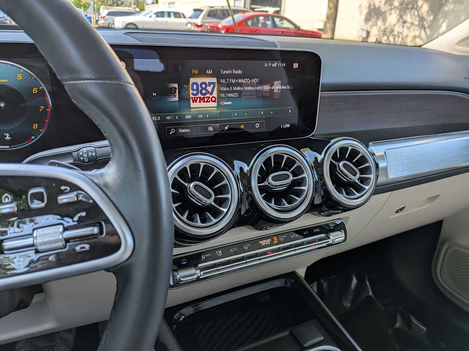 Thumbnail: 2020 Mercedes-Benz GLB - 29