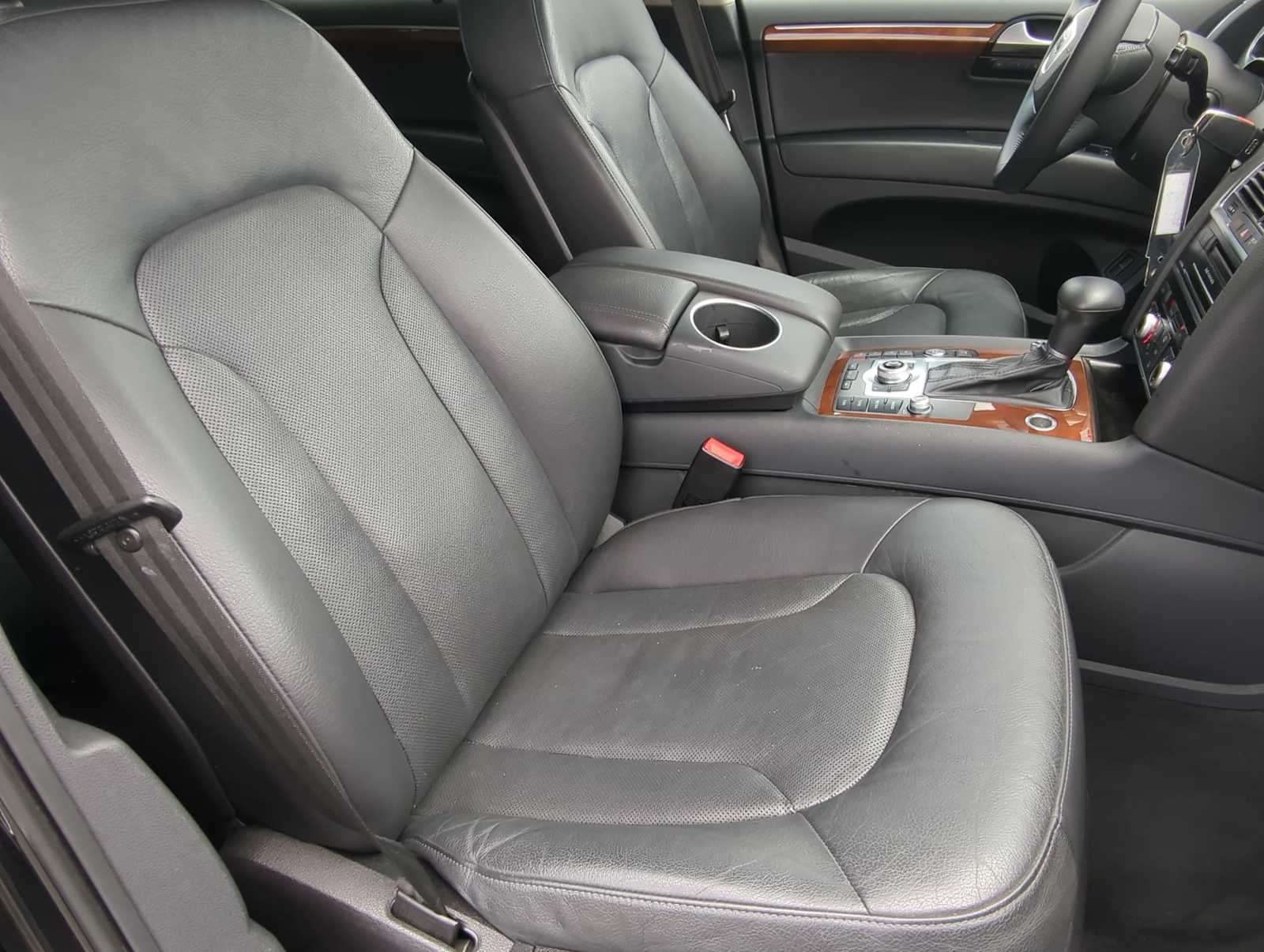Thumbnail: 2013 Audi Q7 - 22
