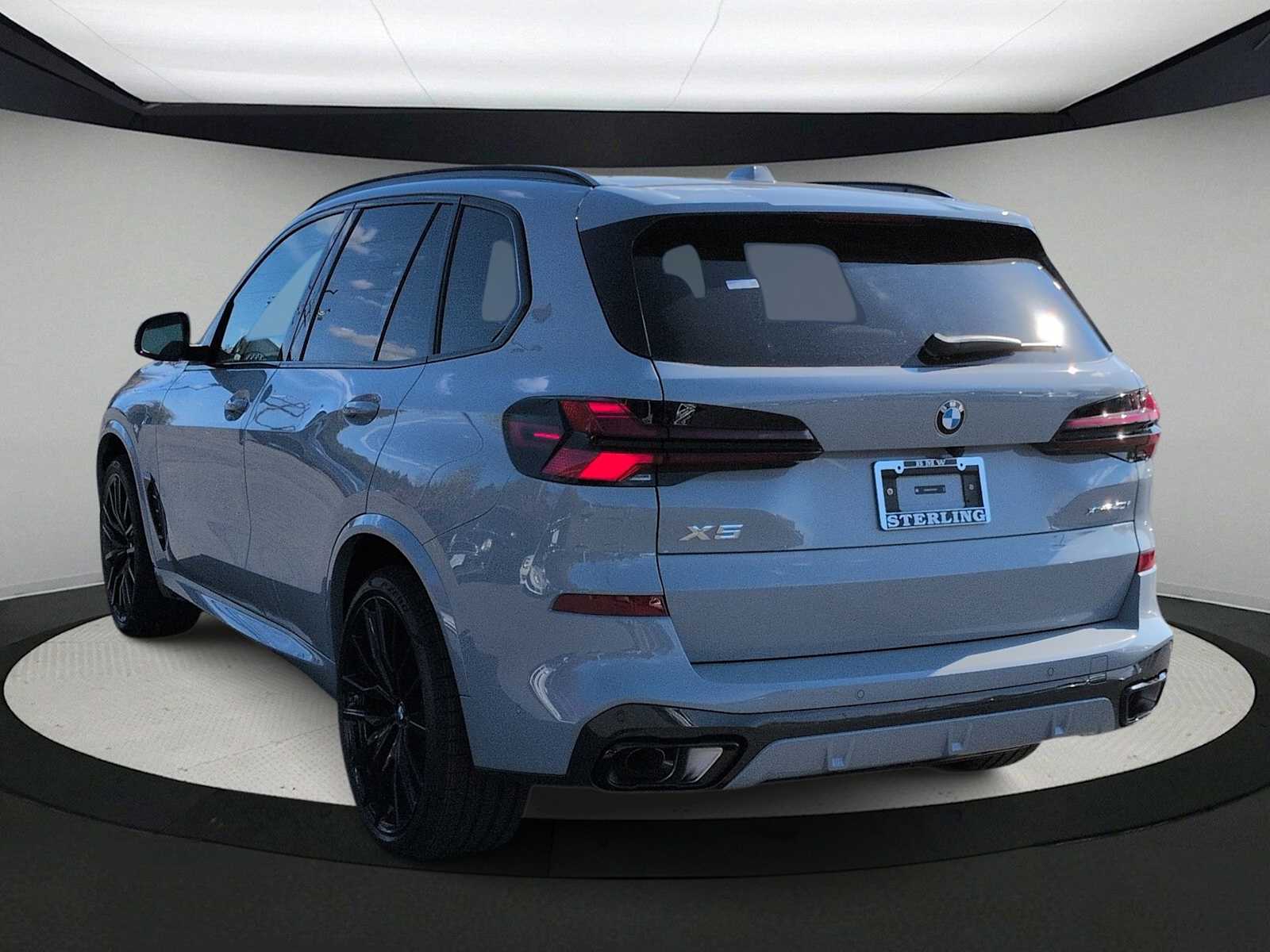 Thumbnail: 2026 BMW X5 - 6