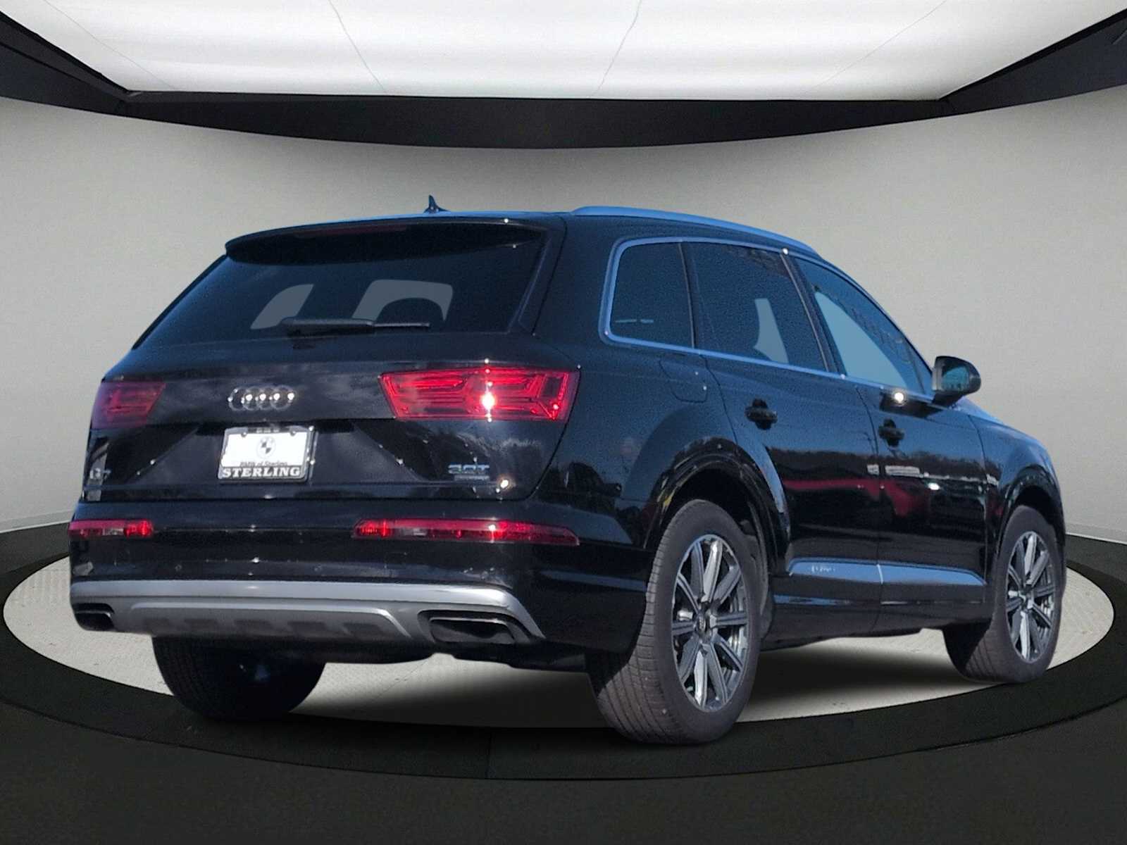 Thumbnail: 2017 Audi Q7 - 8
