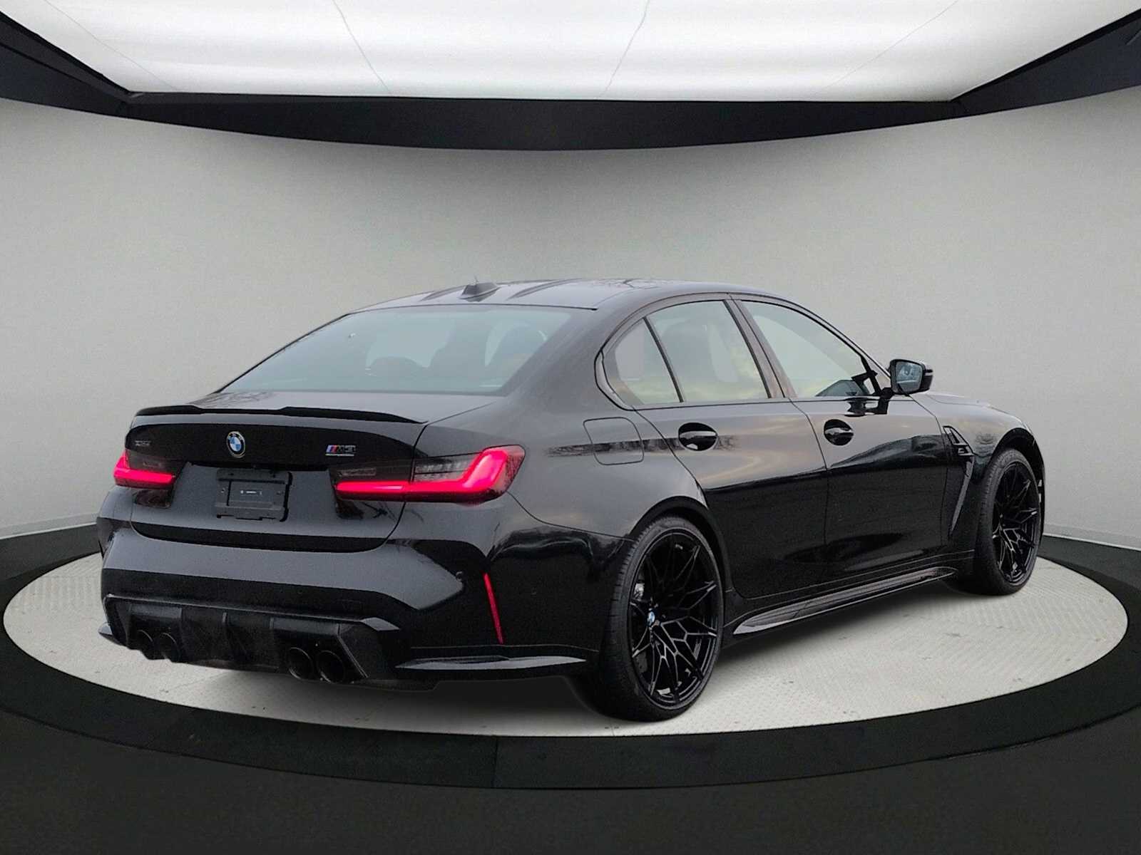 Thumbnail: 2025 BMW M3 - 8
