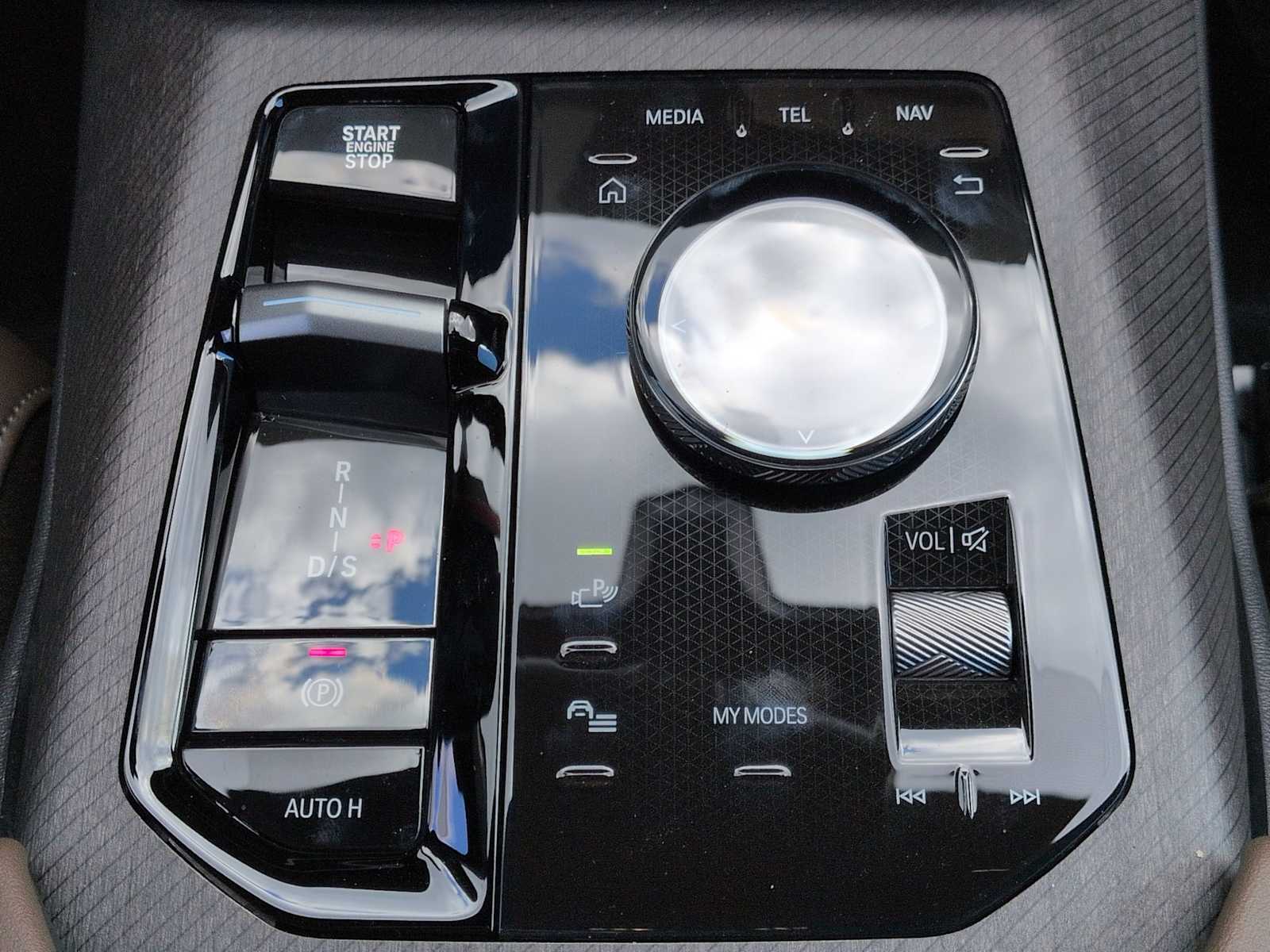 Thumbnail: 2026 BMW X3 - 35