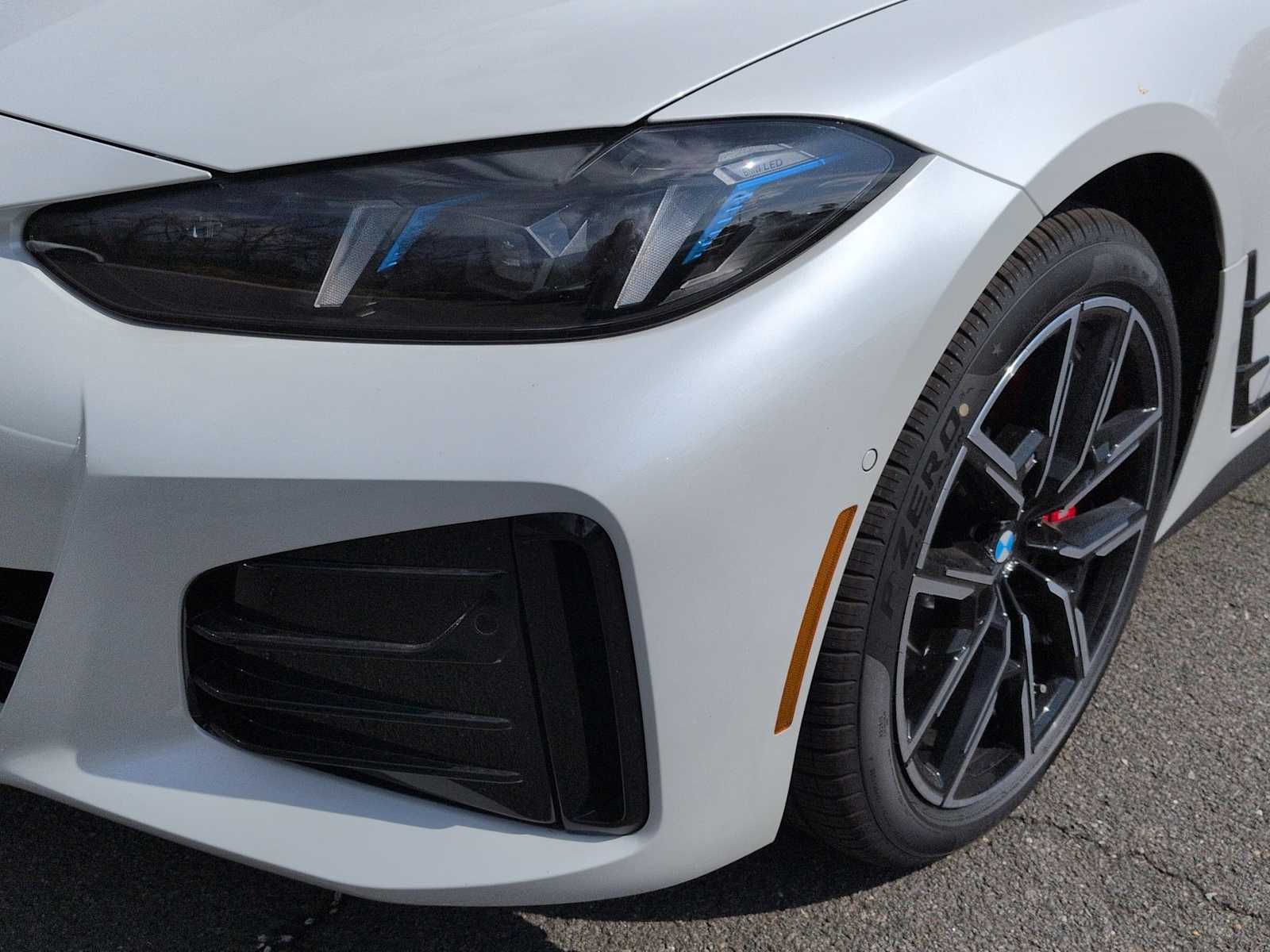 Thumbnail: 2026 BMW i4 - 11