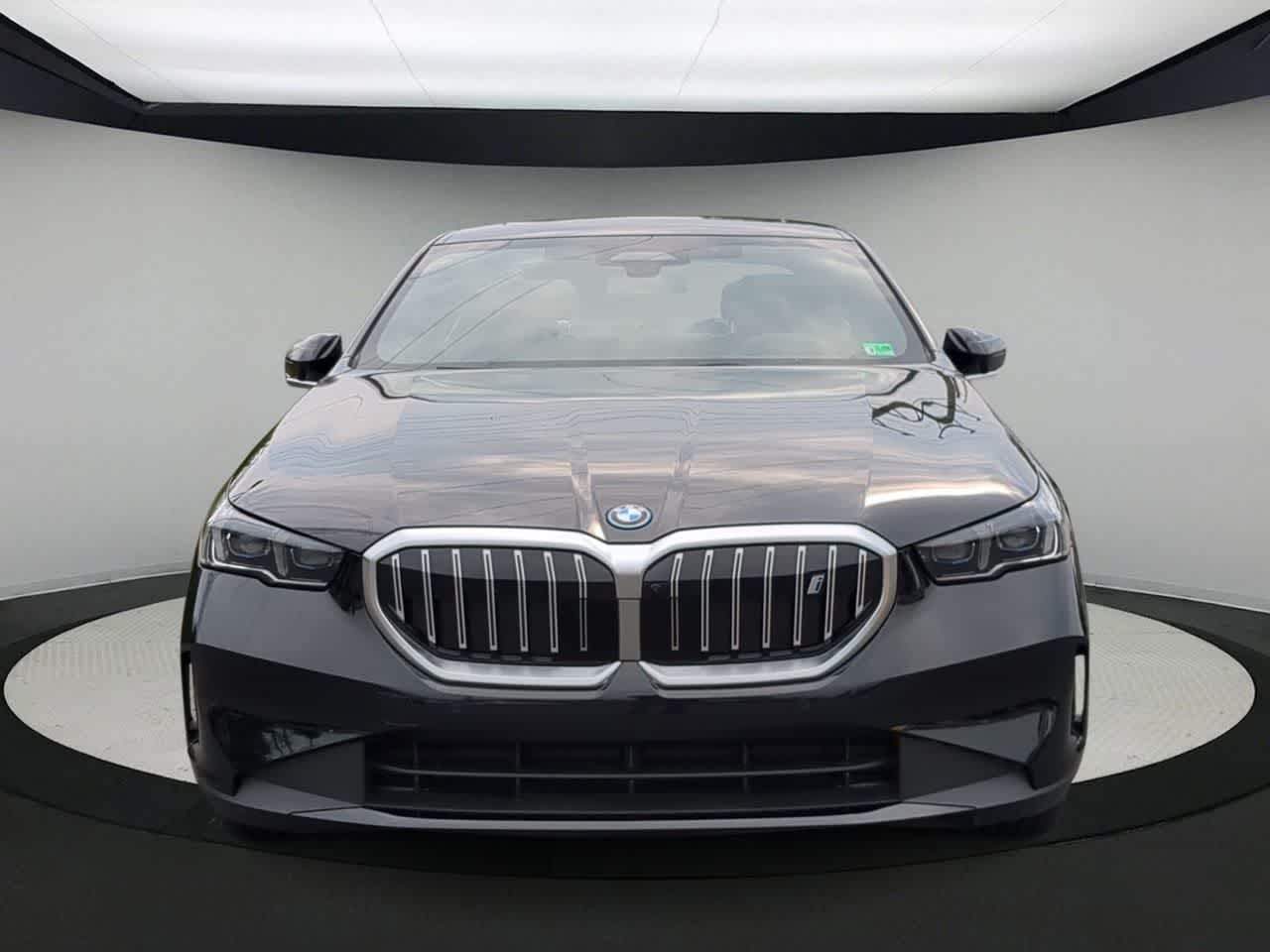 Thumbnail: 2025 BMW i5 - 3