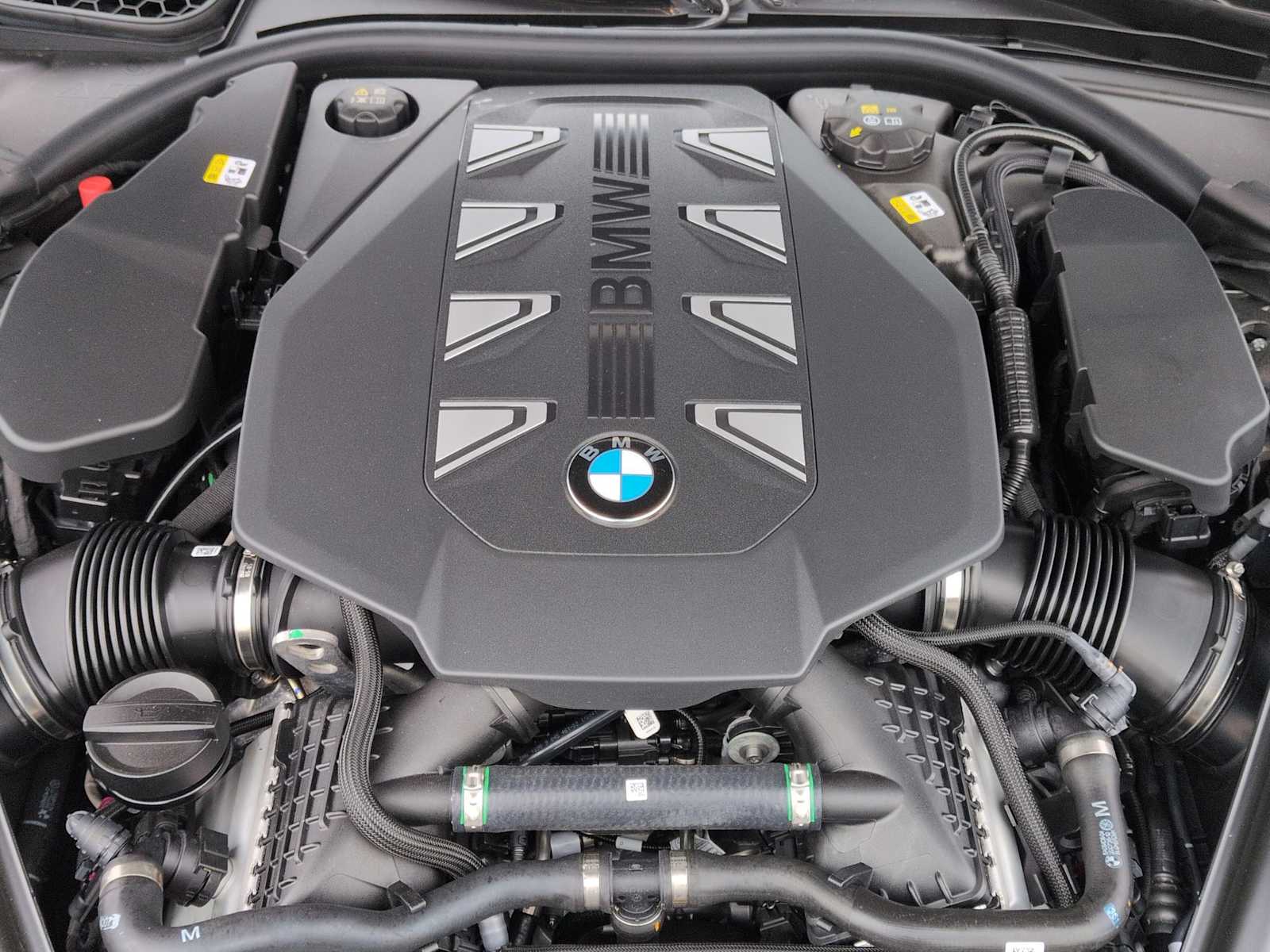 Thumbnail: 2026 BMW 7 Series - 15