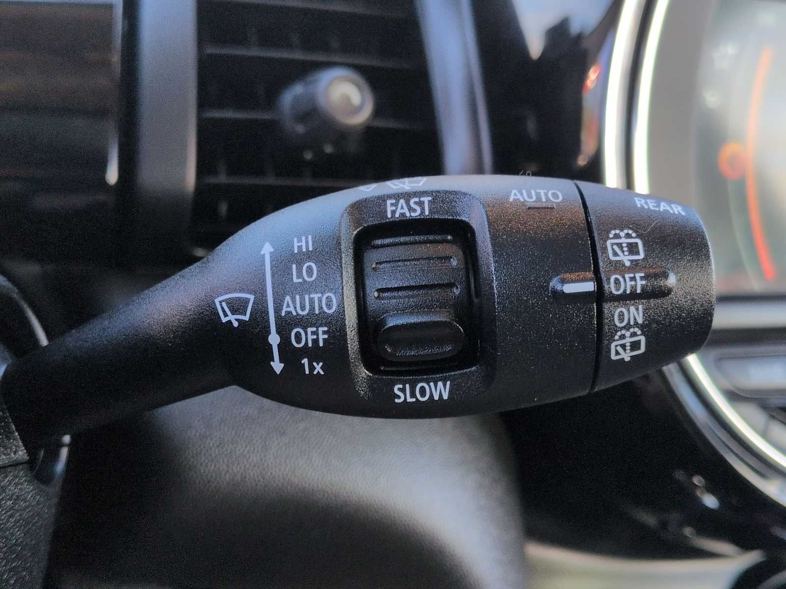 Thumbnail: 2019 MINI Cooper Hardtop - 28