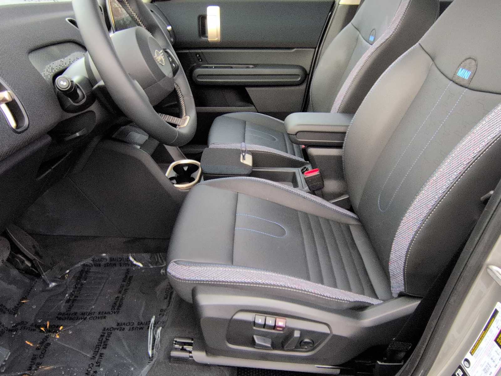 Thumbnail: 2025 MINI Cooper Countryman - 17