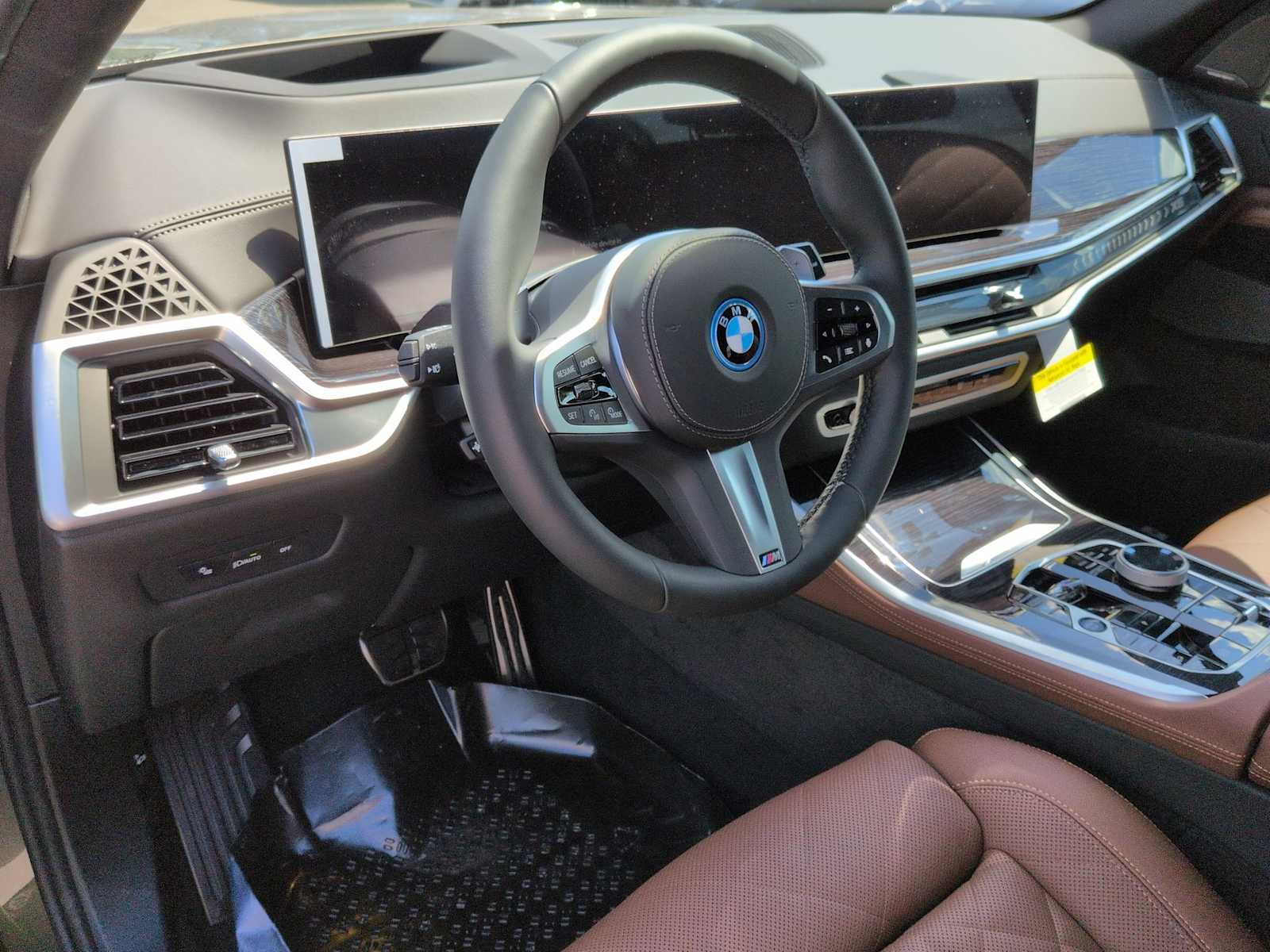 Thumbnail: 2026 BMW X5 - 10