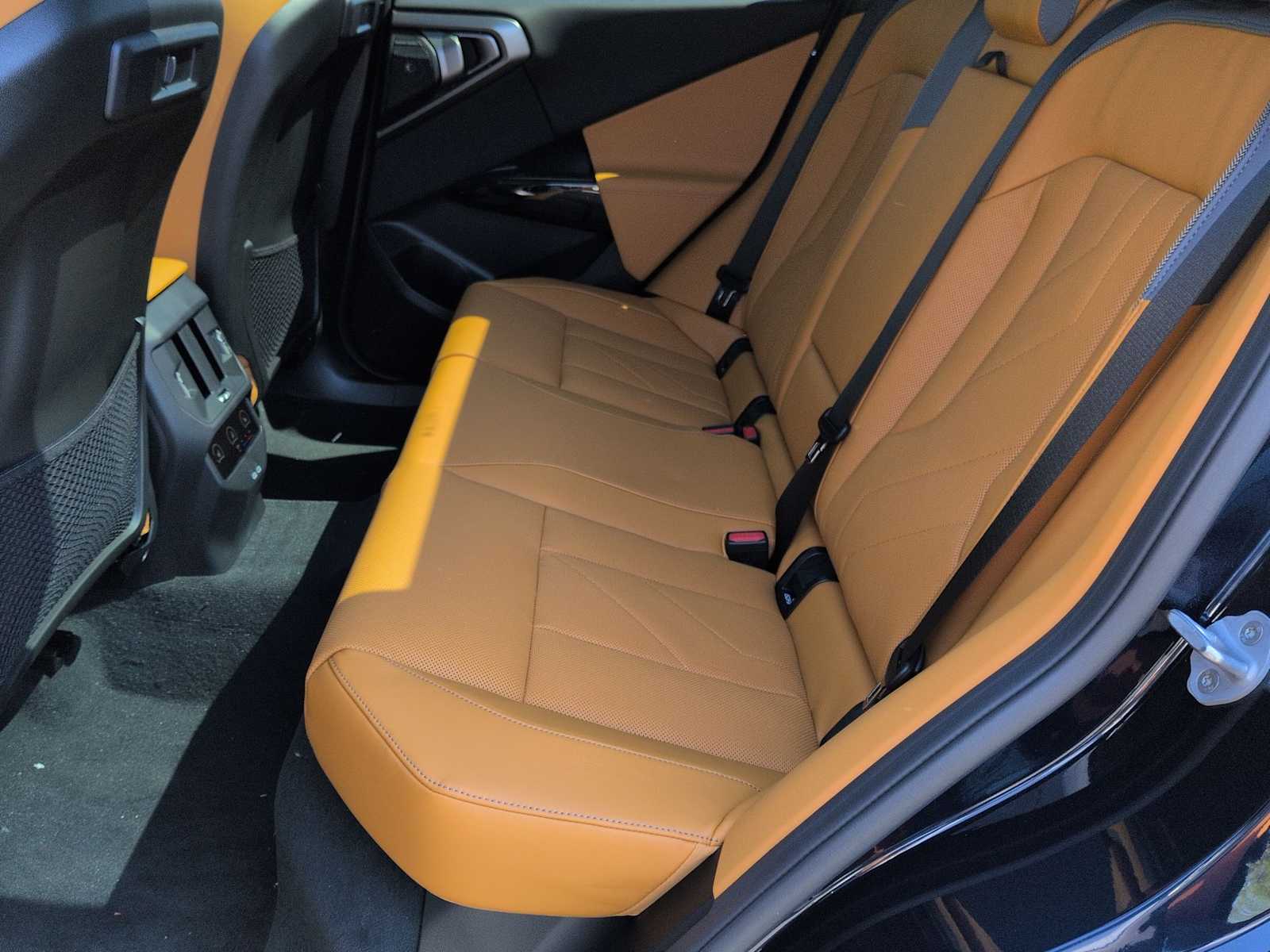 Thumbnail: 2026 BMW X3 - 21