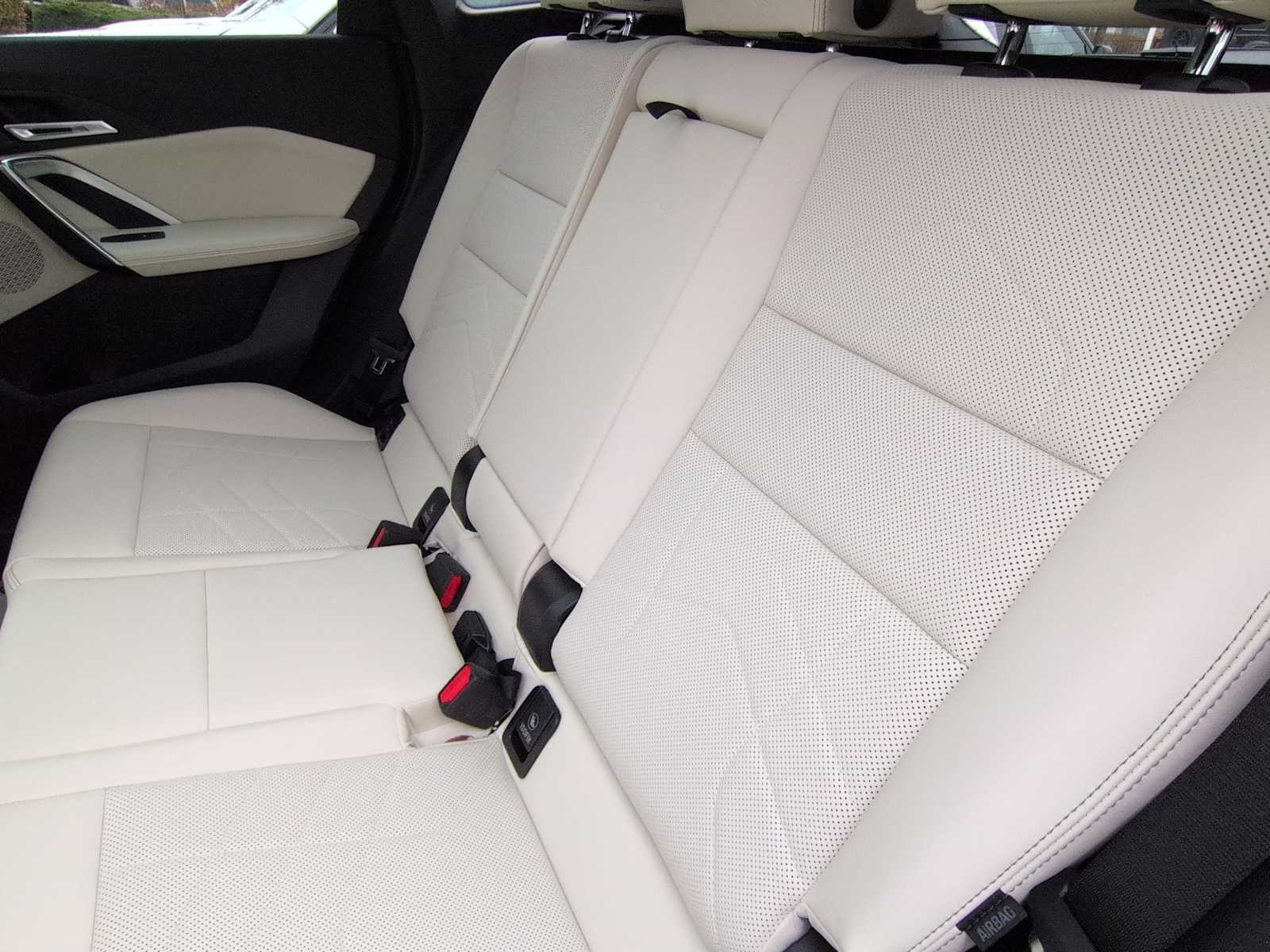 Thumbnail: 2026 BMW X1 - 21