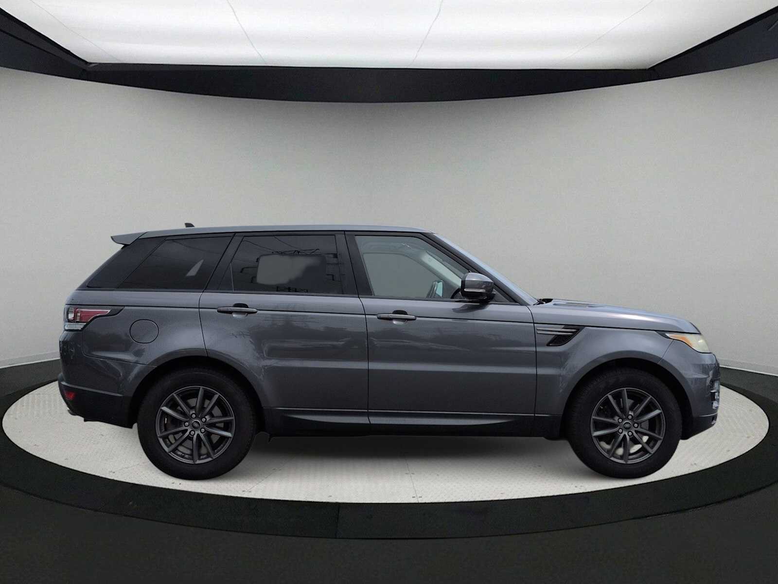 Thumbnail: 2016 Land Rover Range Rover Sport - 9