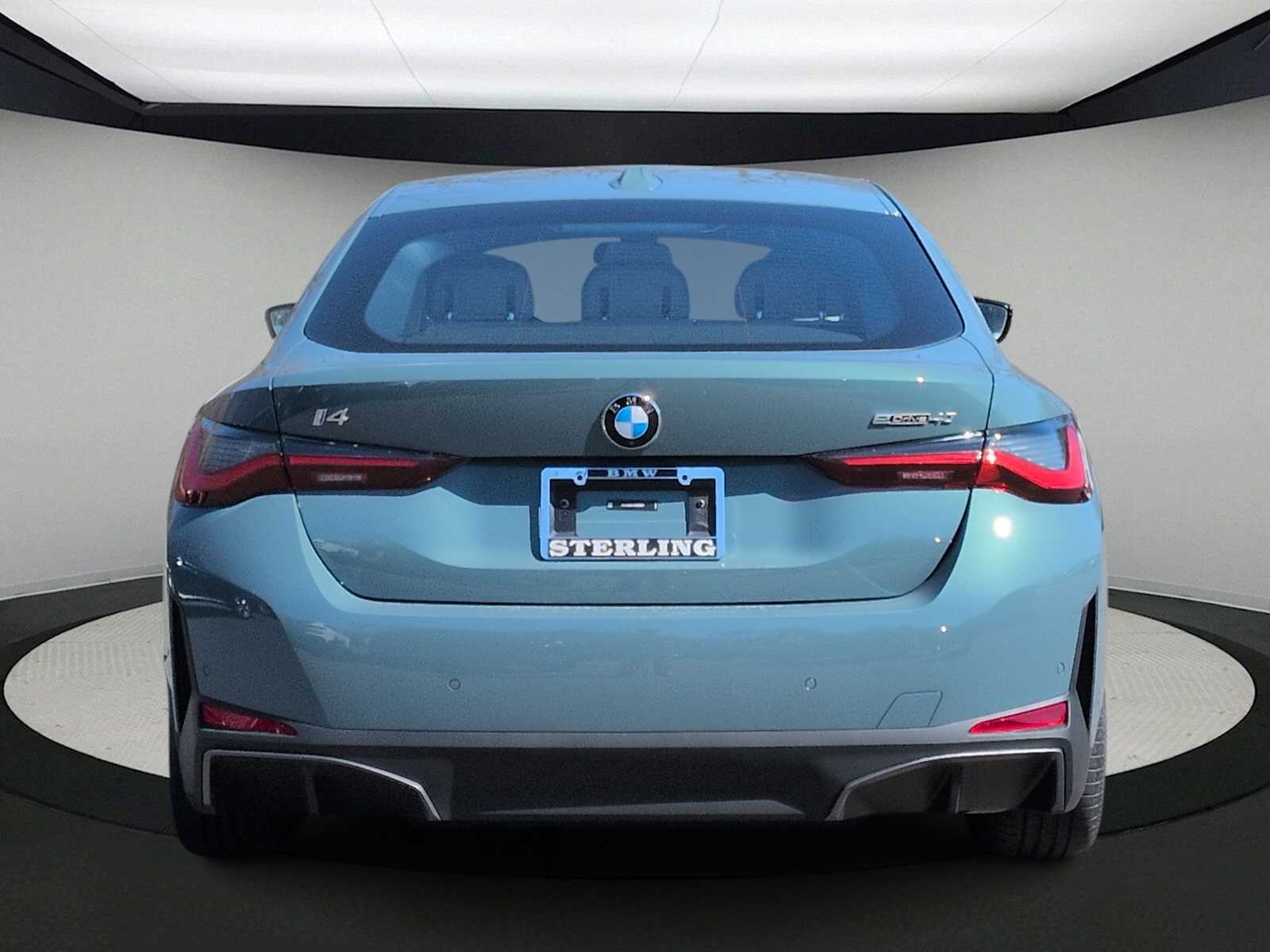 Thumbnail: 2026 BMW i4 - 7