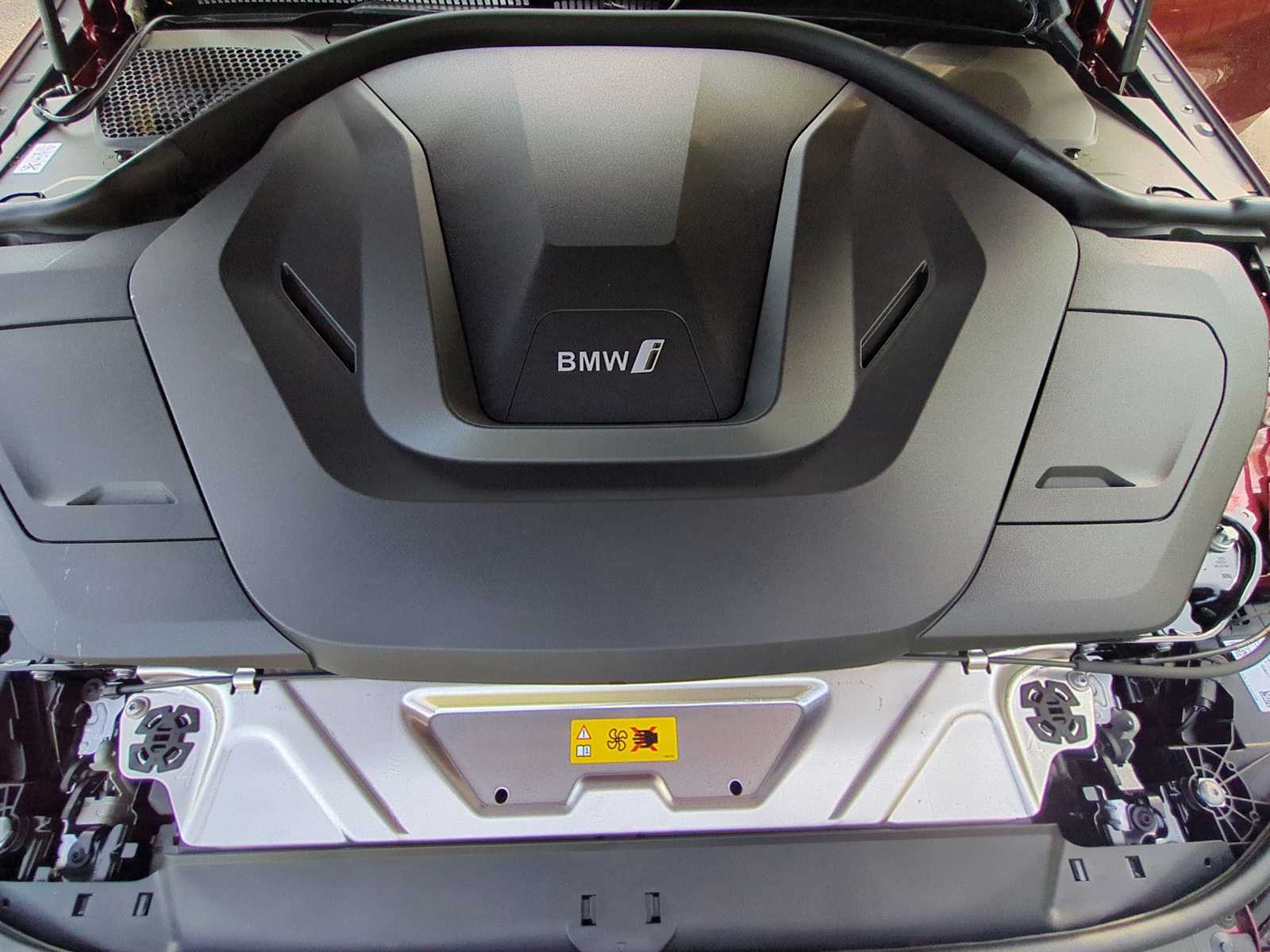 Thumbnail: 2025 BMW i4 - 15