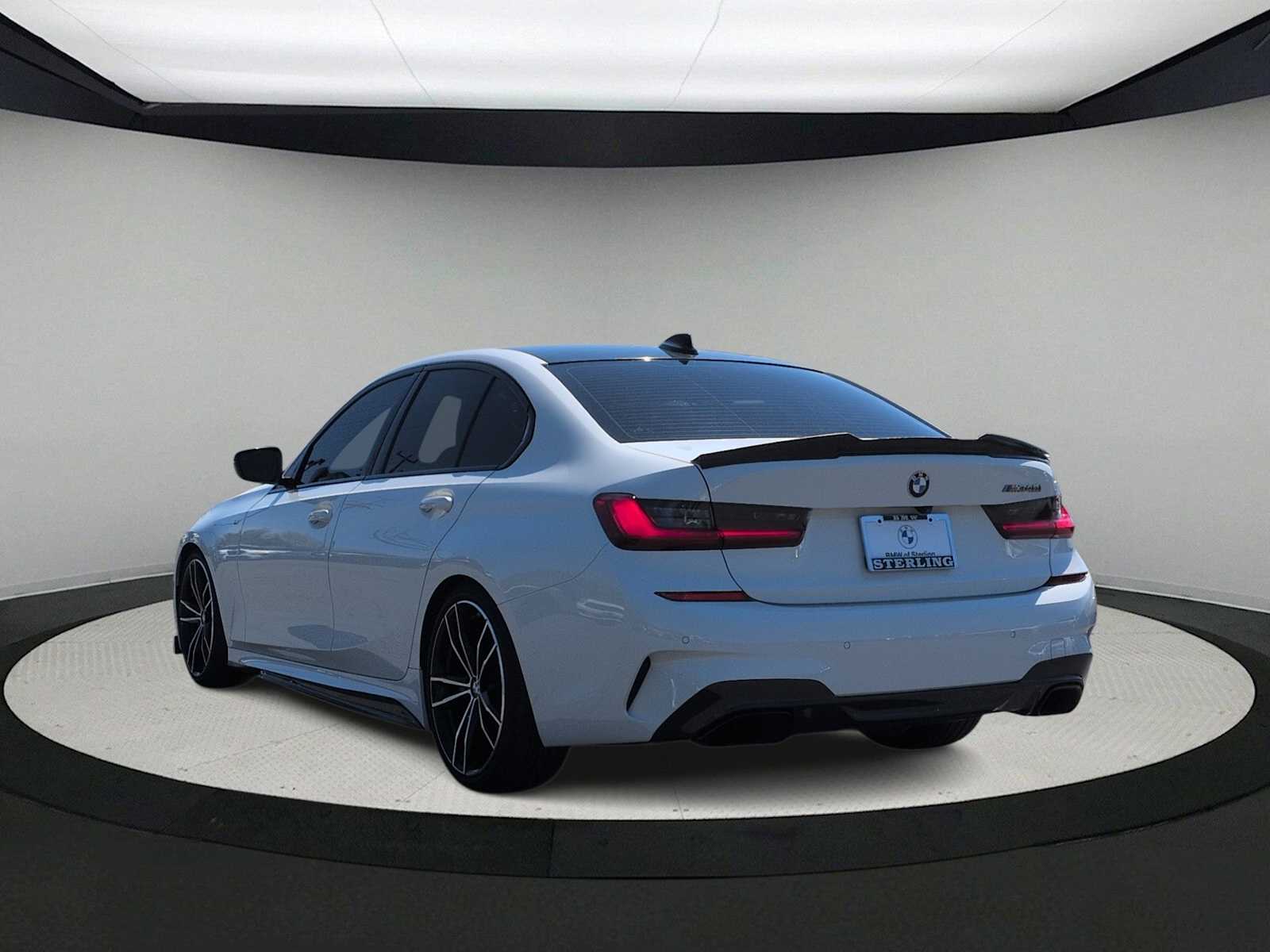 Thumbnail: 2021 BMW 3 Series - 6