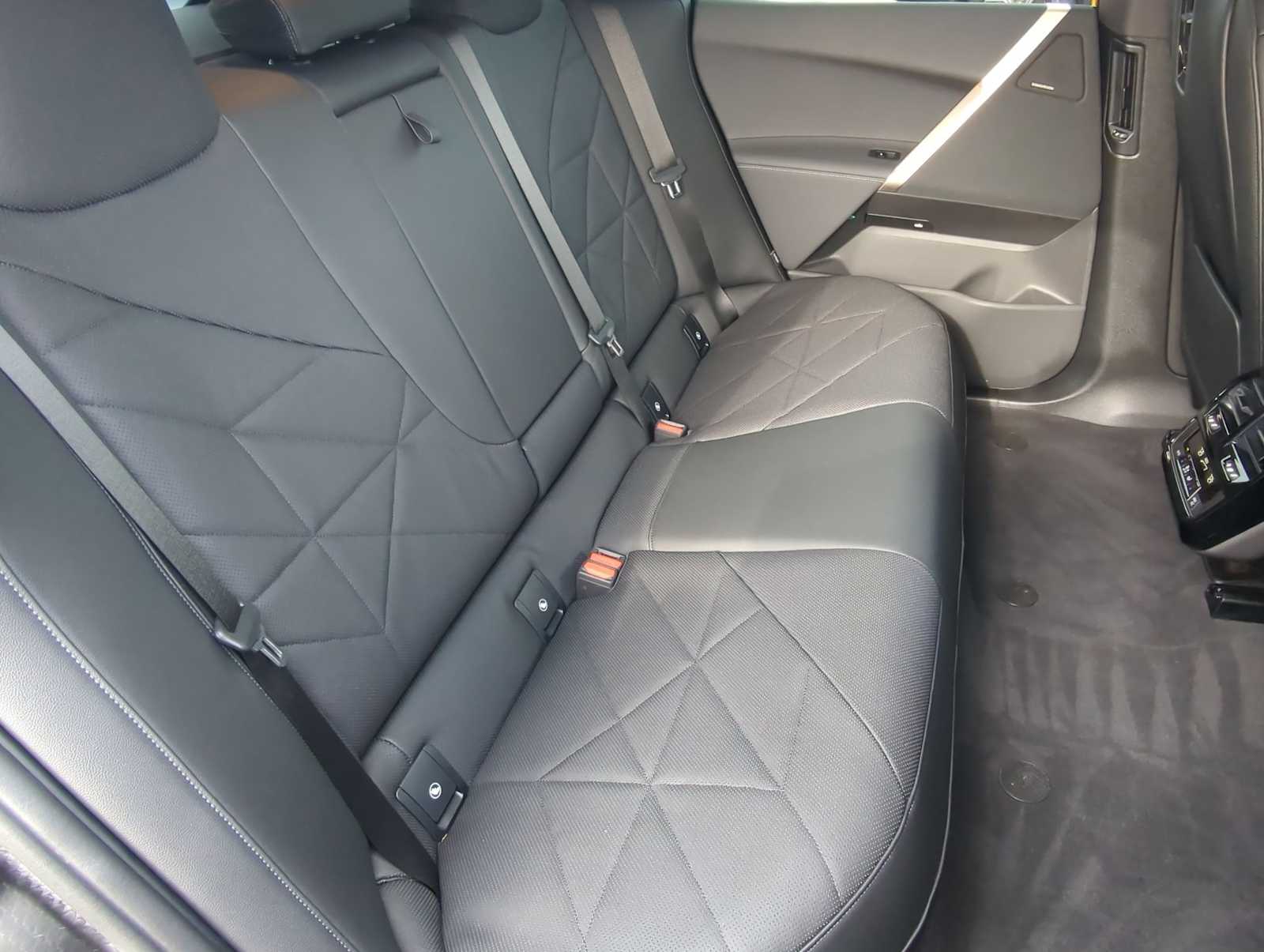 Thumbnail: 2025 BMW iX - 20