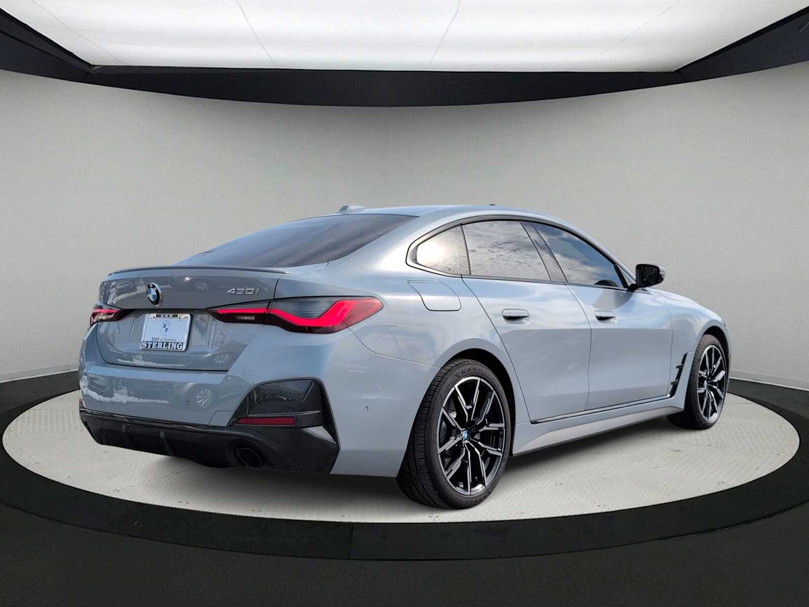 Thumbnail: 2022 BMW 4 Series - 8