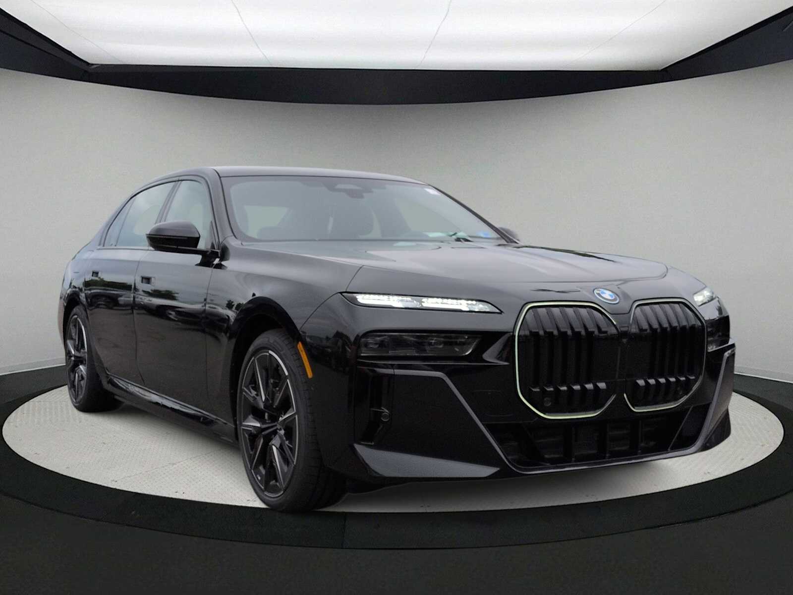 Thumbnail: 2026 BMW 7 Series - 2