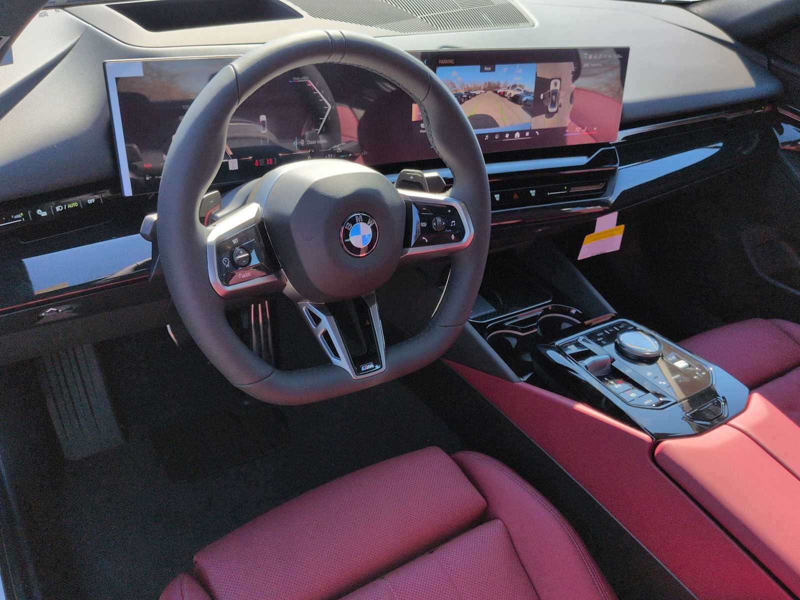 Thumbnail: 2026 BMW 5 Series - 10