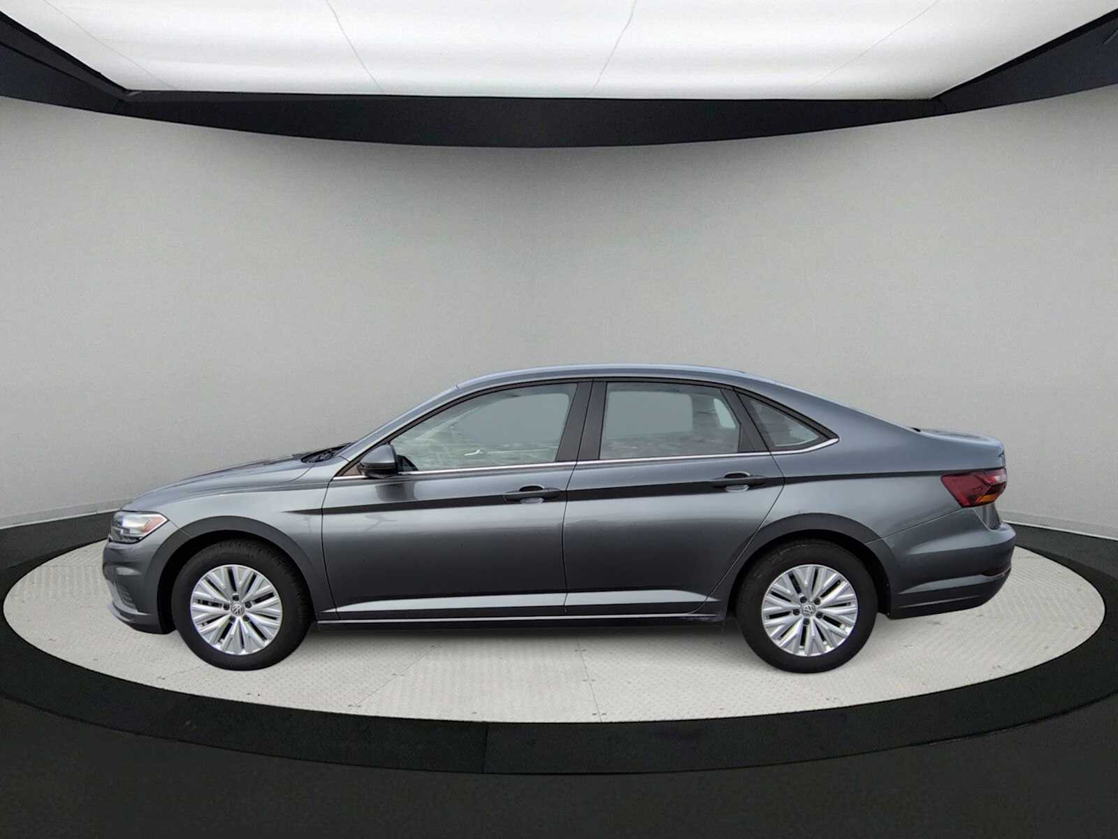 Thumbnail: 2019 Volkswagen Jetta - 5
