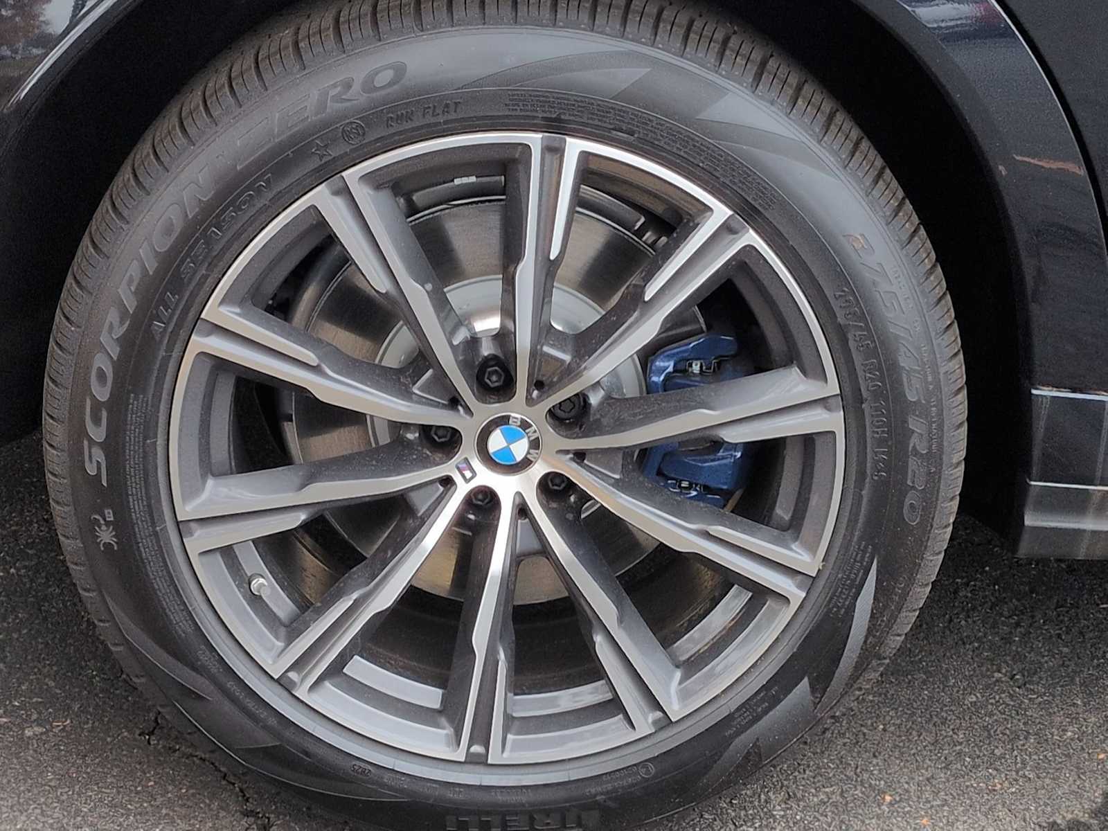 Thumbnail: 2026 BMW X6 - 14