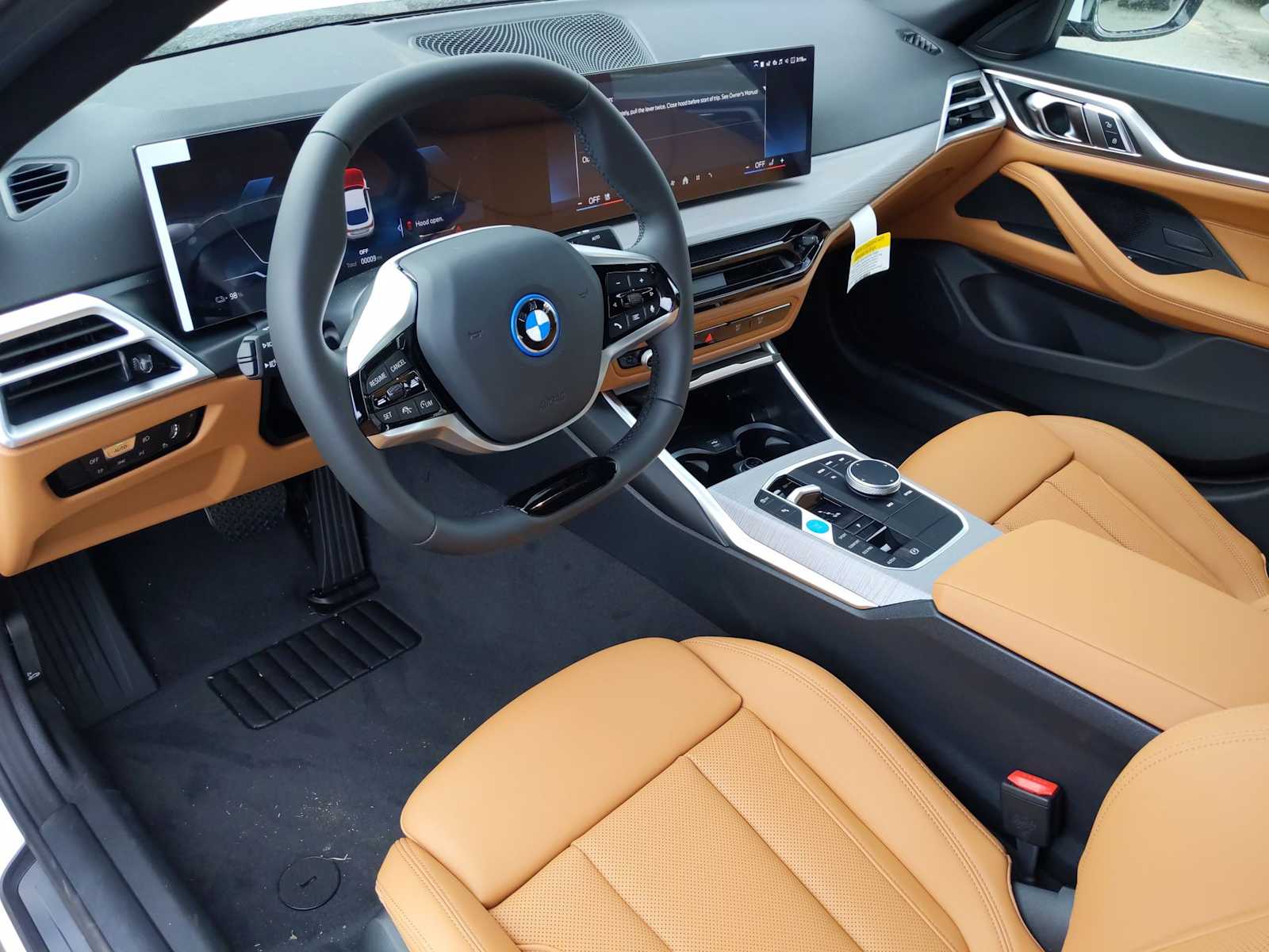 Thumbnail: 2025 BMW i4 - 10
