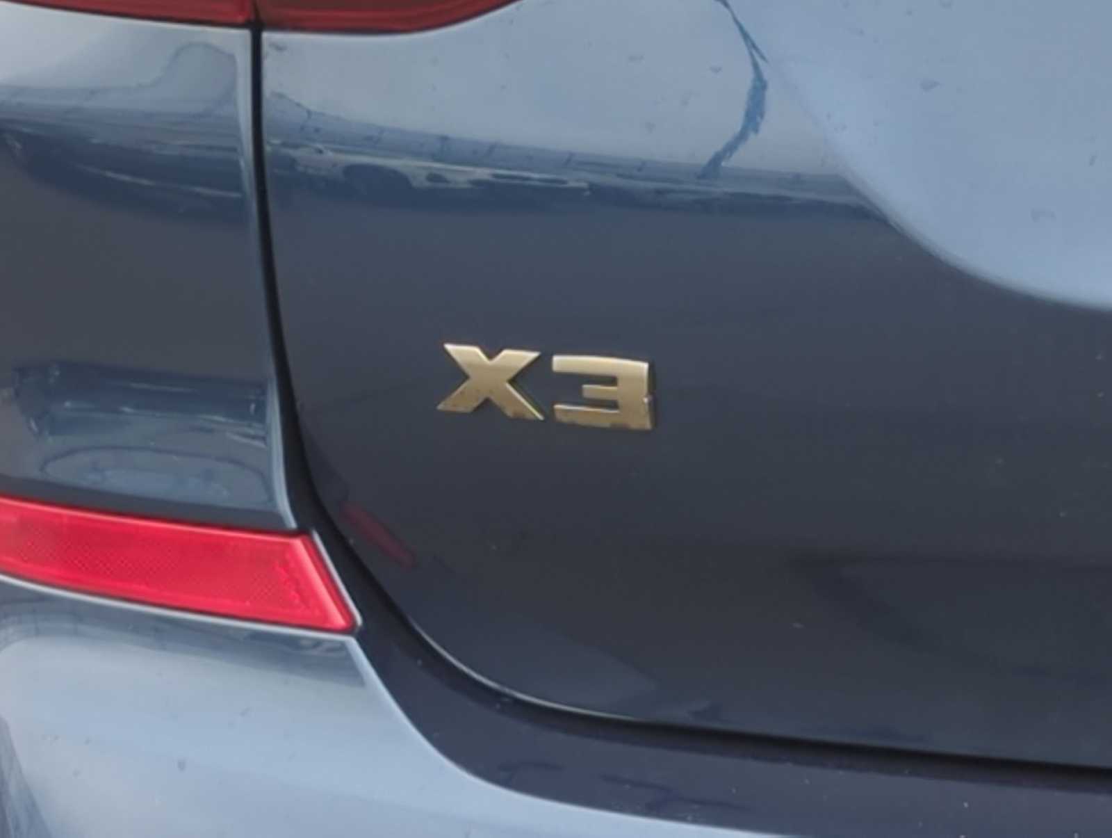 Thumbnail: 2019 BMW X3 - 13