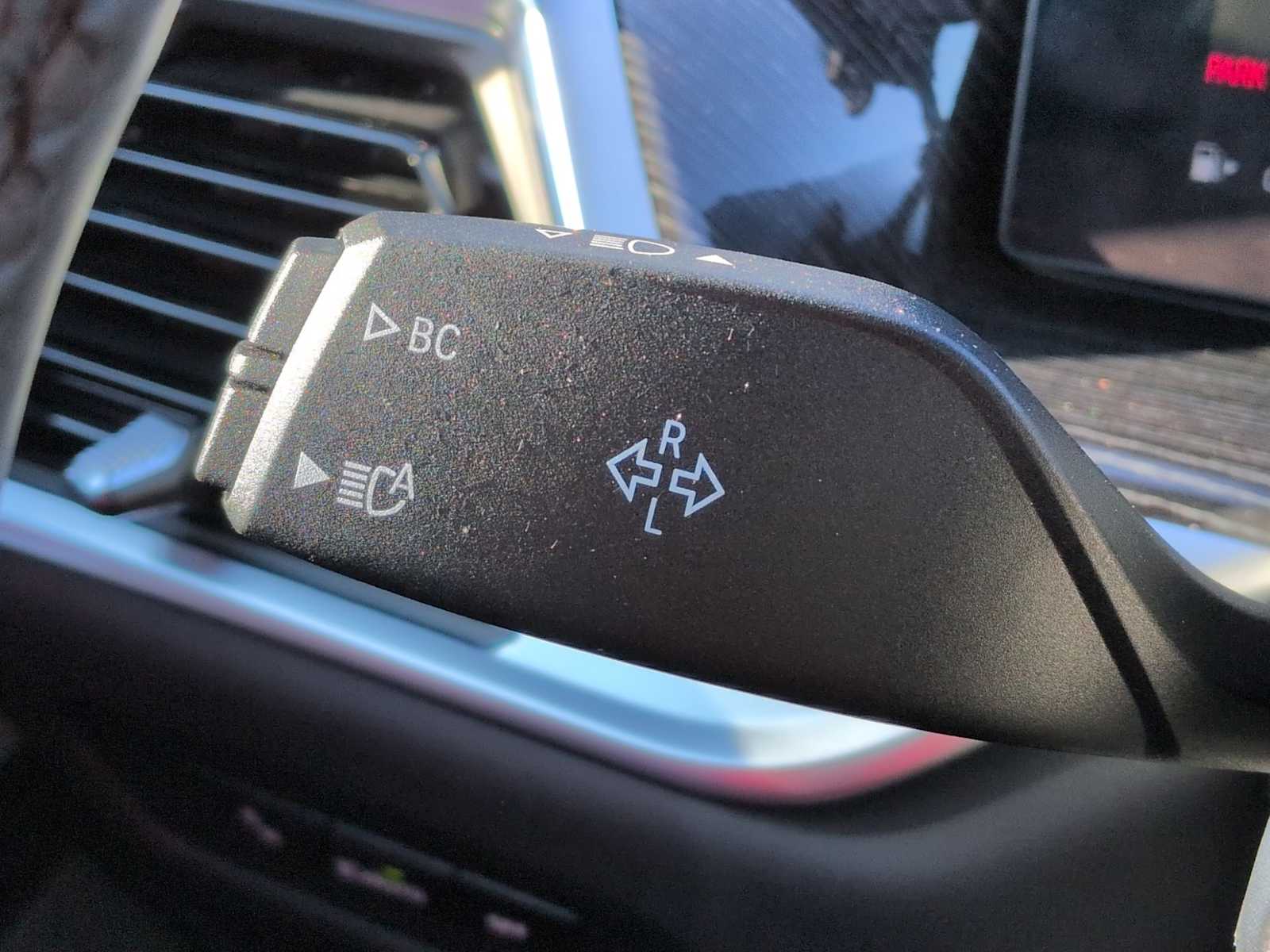 Thumbnail: 2025 BMW X5 - 25