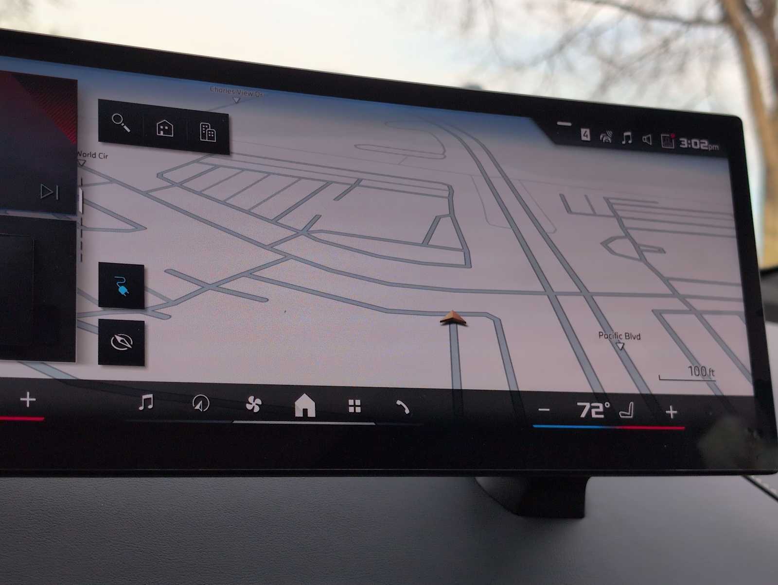 Thumbnail: 2026 BMW iX - 28