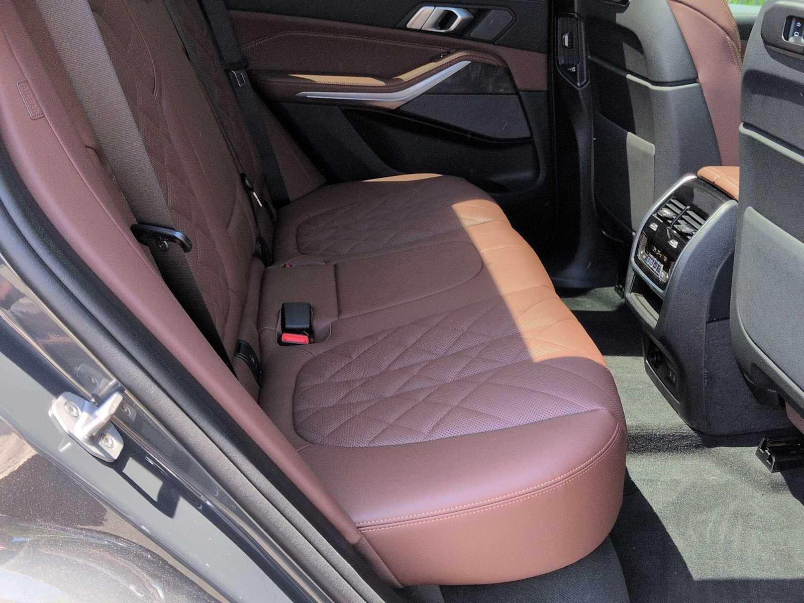 Thumbnail: 2026 BMW X5 - 22
