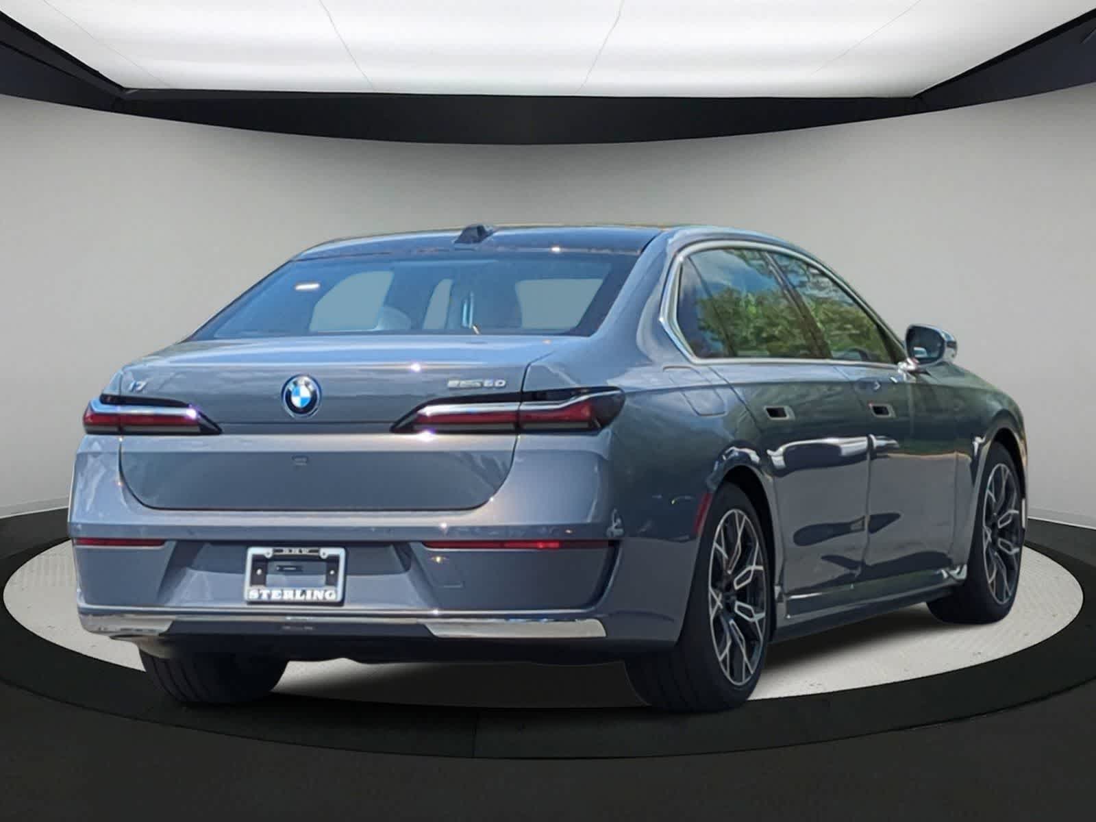 Thumbnail: 2025 BMW i7 - 8
