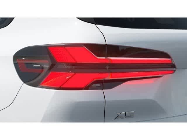 Thumbnail: 2026 BMW X5 - 8