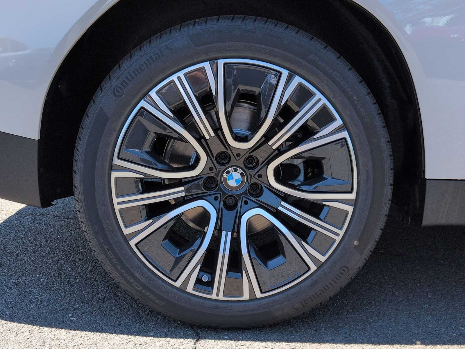 Thumbnail: 2026 BMW X3 - 14