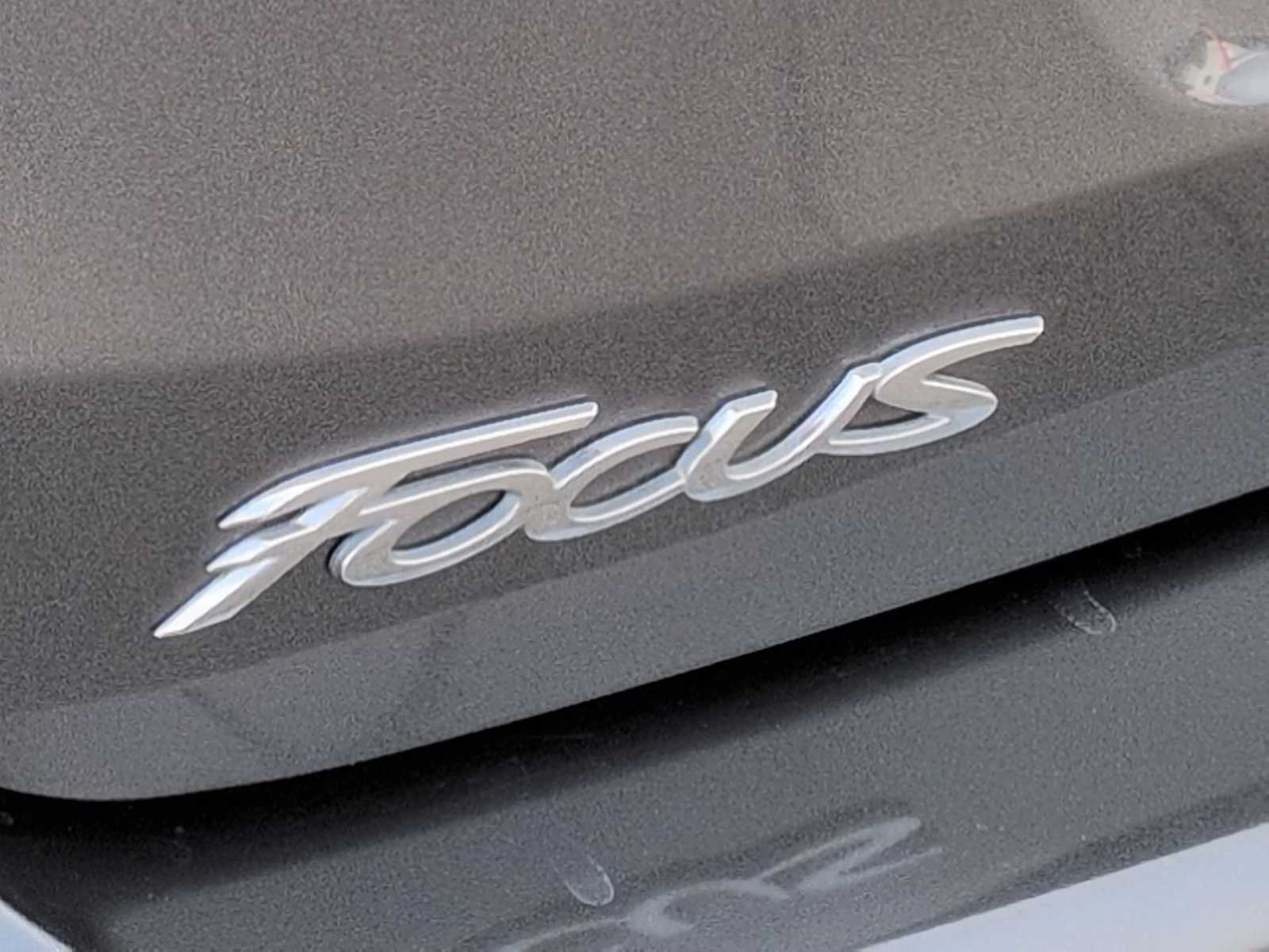 Thumbnail: 2018 Ford Focus - 13
