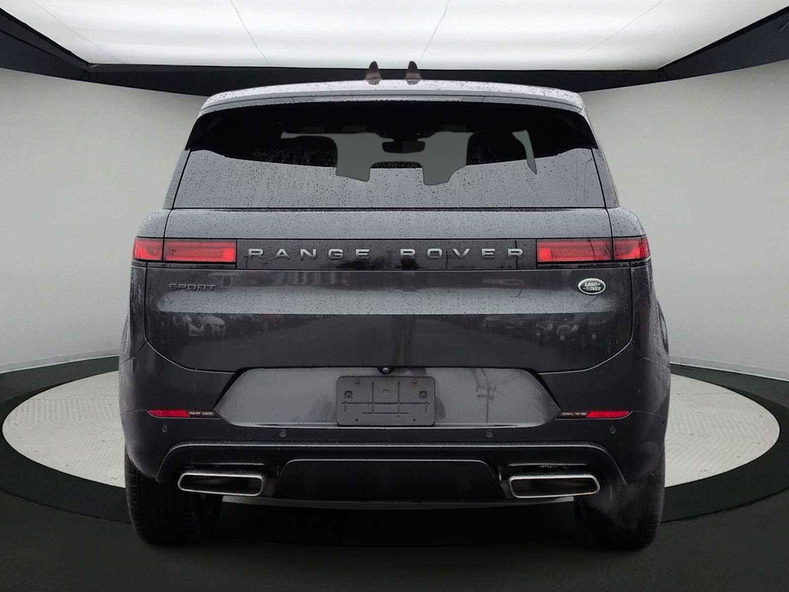 Thumbnail: 2023 Land Rover Range Rover Sport - 7