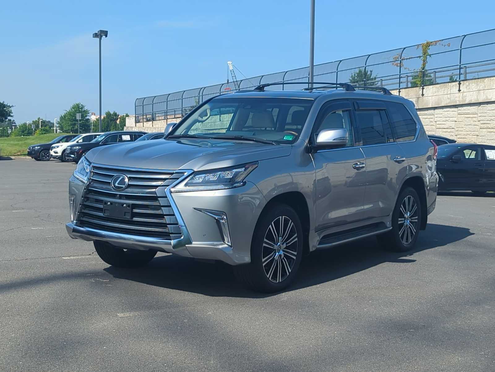 Thumbnail: 2021 Lexus LX - 4
